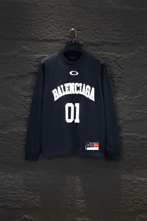 Balenciaga Jersey Long Sleeve Top - Oversized Fit, Embroidered Logo, Cotton Fabric 1 Balenciaga Jersey Long Sleeve Top - Oversized Fit, Embroidered Logo, Cotton Fabric