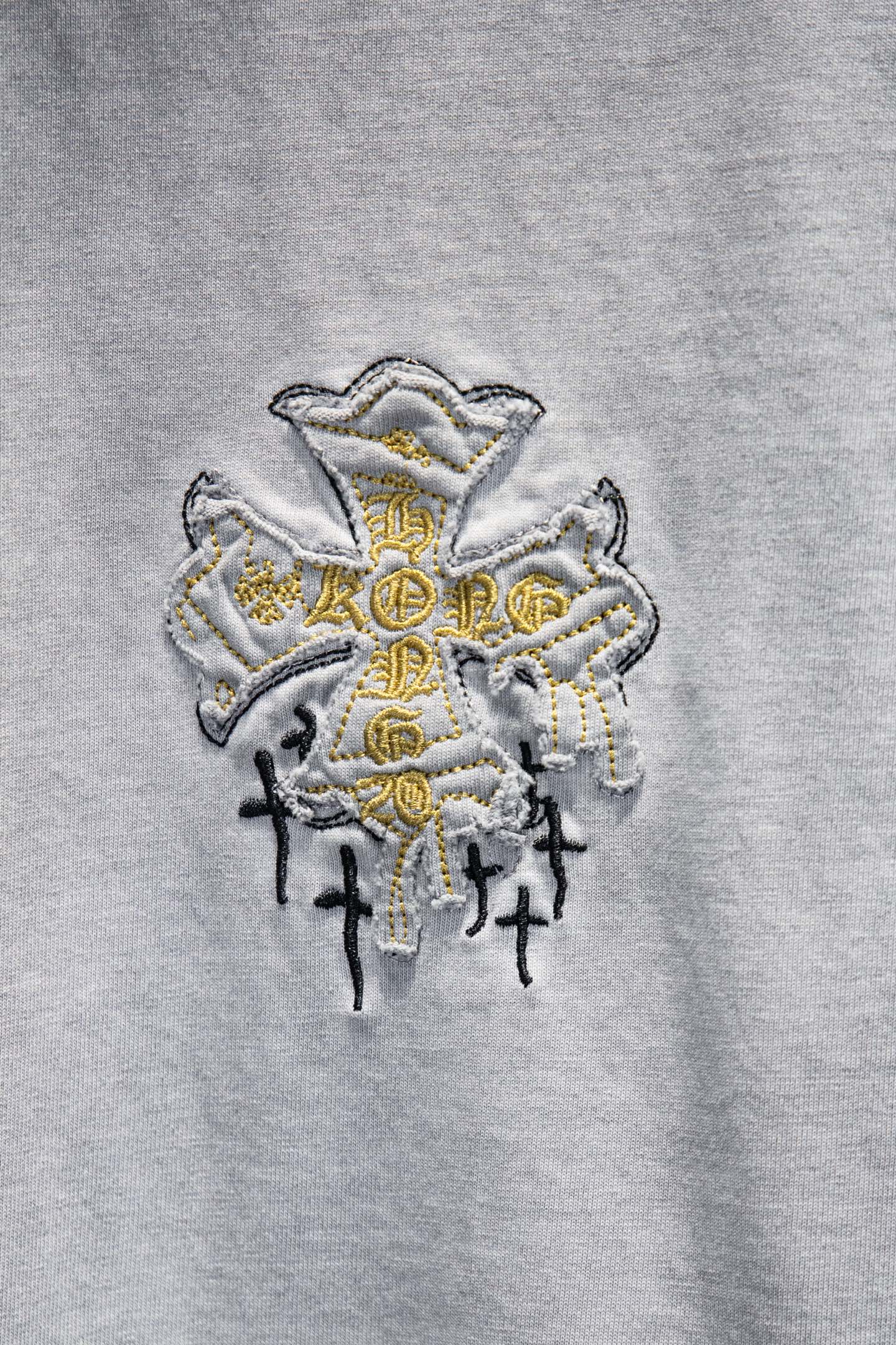 Chrome Hearts 克罗心重工反底炒色贴布绣破短袖-Chinese UA Cheap High Quatity Brand Clothes Bags handbags Sneakers wholesale wholesaler seller from China Factory suppliers Fashion Clothing Shoes best Quality Beautiful Price Chrome Hearts 克罗心重工反底炒色贴布绣破短袖