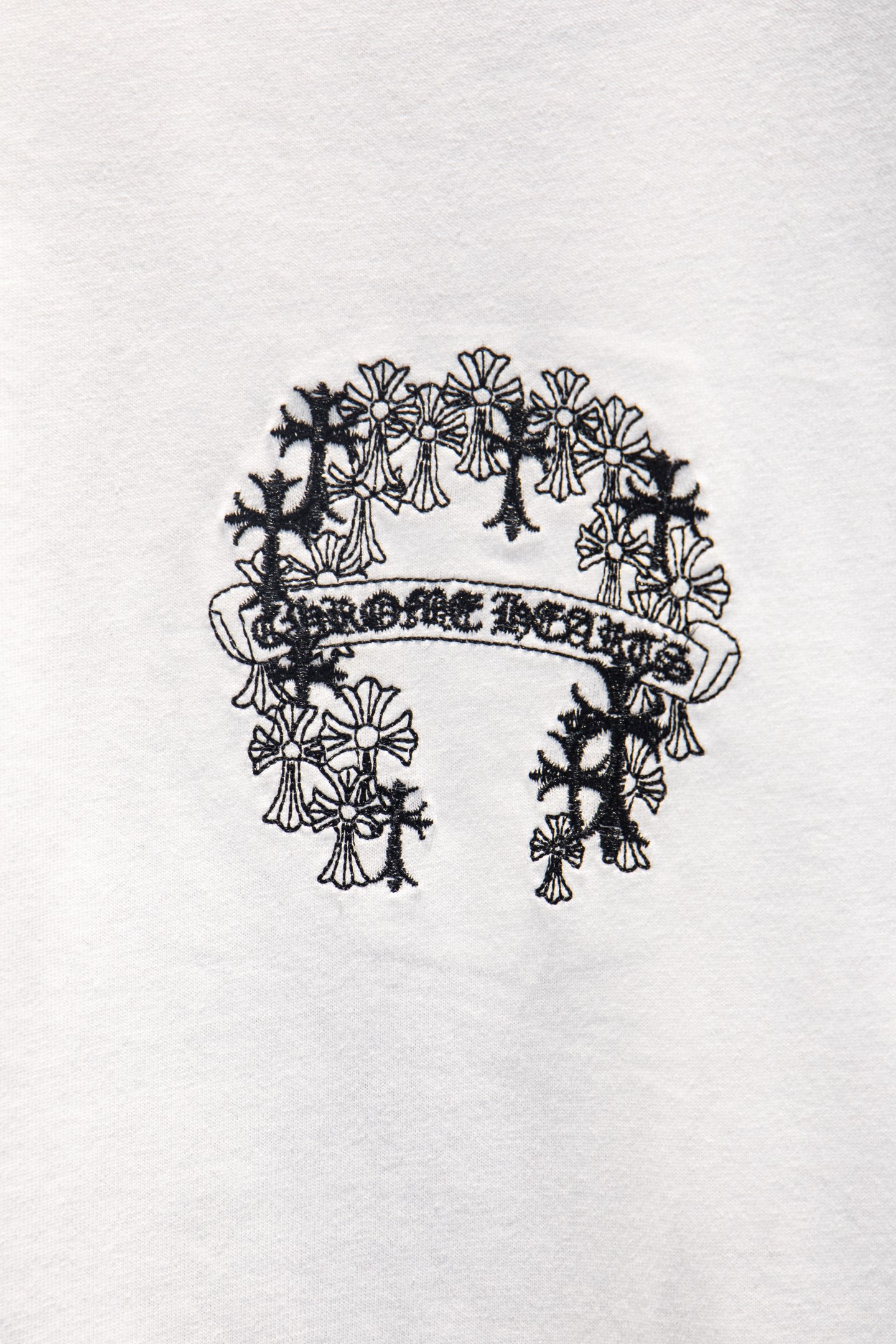 Chrome Hearts/克罗心 26ss 重工磨破贴布绣短袖-Top High Quatity Cheap Sneakers Fashion Clothing Clothes Bags handbags Shoes of all Brand wholesale With The best Quality And Beautiful Price from China Factory Chinese suppliers wholesaler seller Chrome Hearts/克罗心 26ss 重工磨破贴布绣短袖