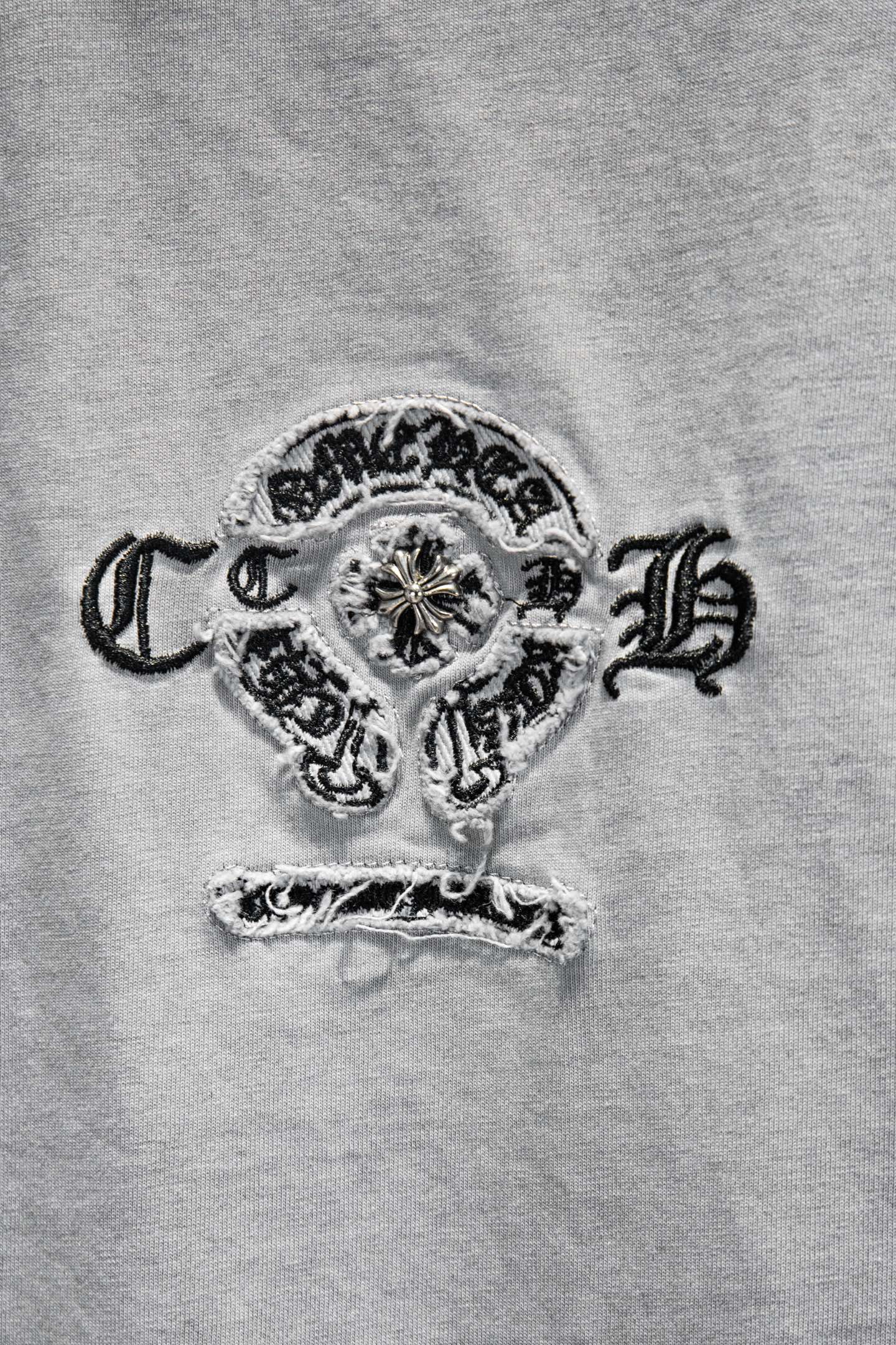 Chrome Hearts/克罗心 26ss 炒色贴布绣磨破五金短袖-莆田鞋,莆田鞋货源,高仿鞋,高仿鞋货源,安福档口,莆田高仿鞋,莆田鞋批发,高仿鞋批发,莆田高仿运动鞋,高仿运动鞋,莆田运动鞋 Chrome Hearts/克罗心 26ss 炒色贴布绣磨破五金短袖