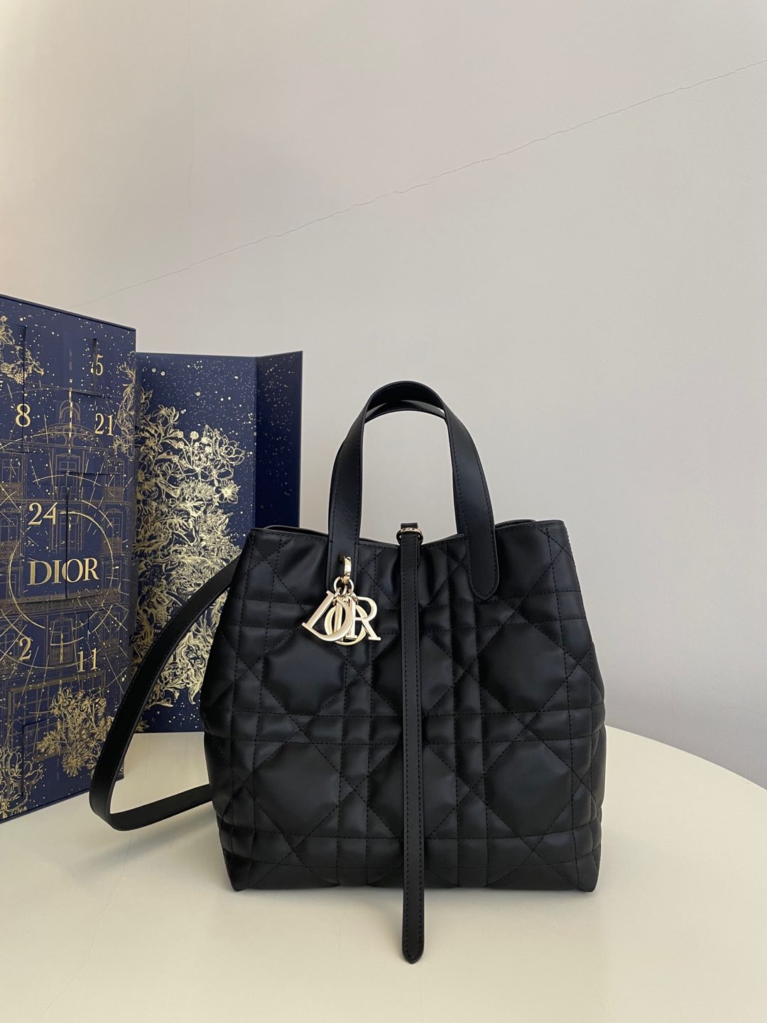 Negro en stock‼️ Serie vertical Toujours tamaño mediano, cesta exclusiva, un poco demasiado bonita, bolso de alto valor…