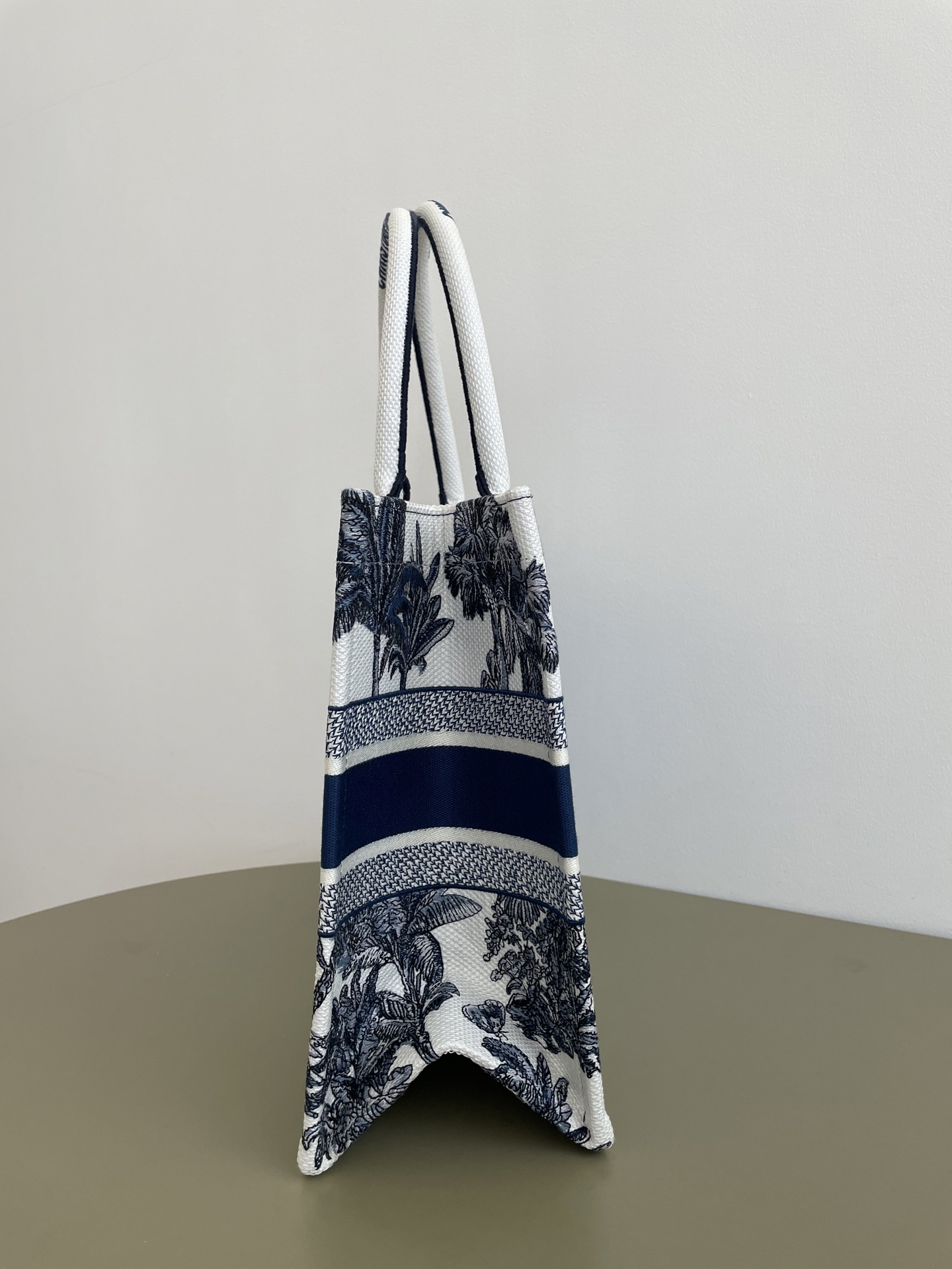 Christian Dior Medium Tote Bag, Summer Coconut Grove Theme, Embroidered Design 6 i1750905072587 3151 0 4