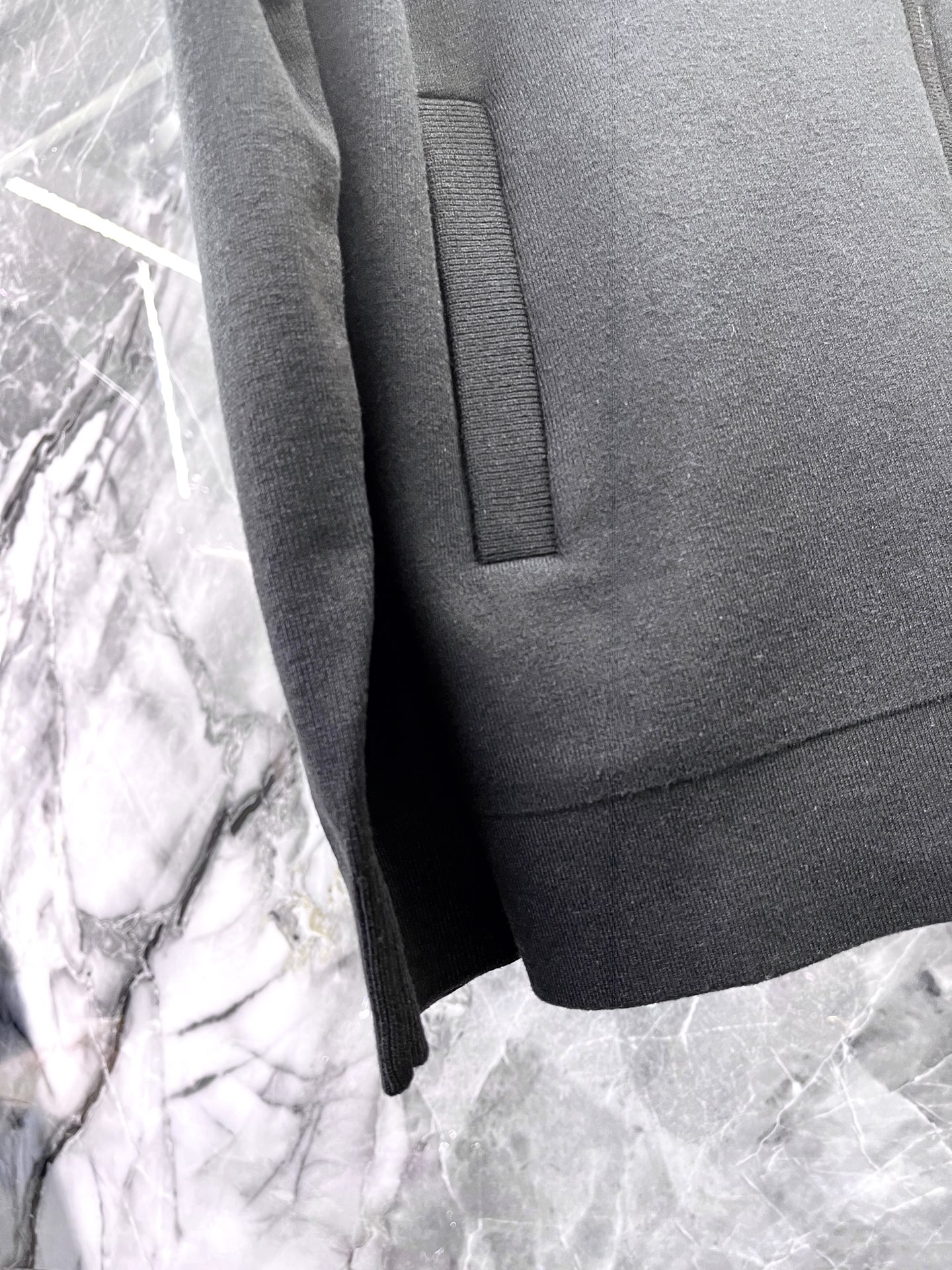 2025🔱秋冬最新款式⚜️【正常收身版型】定制50Ss双股双纱亲肤绒面料独家首发🏆现货供应📣码数M-4X