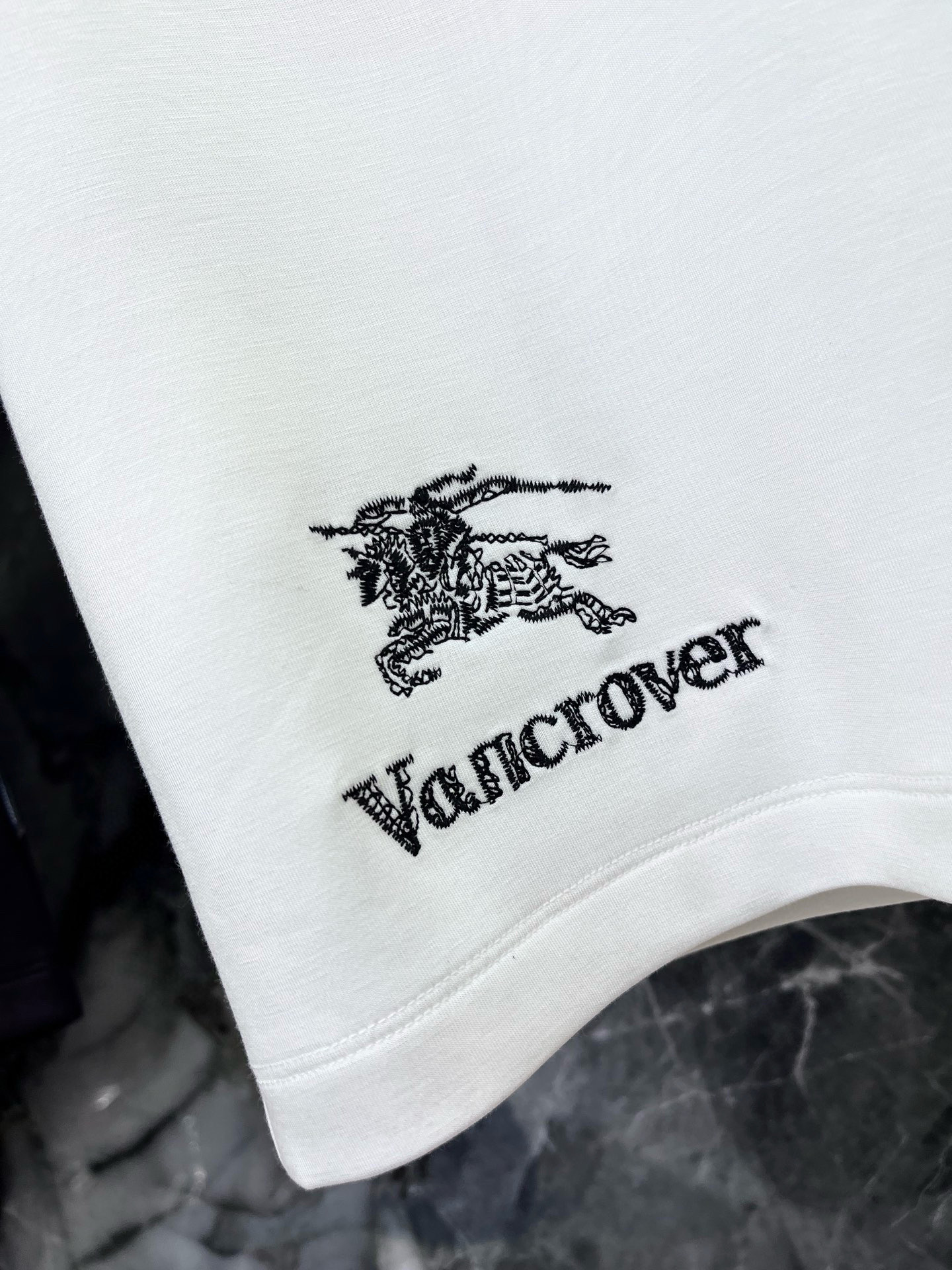 2025🔱秋冬最新款式⚜️【正常收身版型】定制高密织莫代尔空气层面料独家首发🏆现货供应📣码数M-4XL