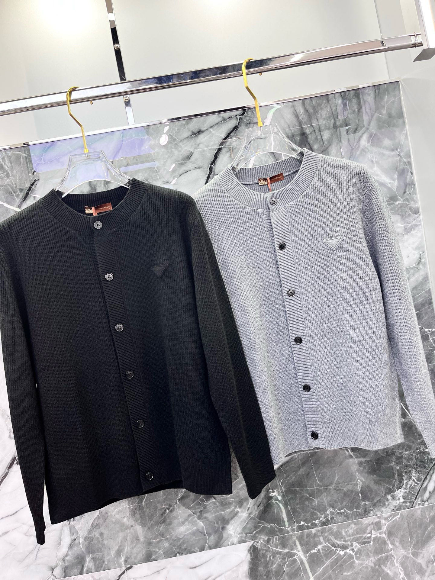 2025🔱秋冬最新款式⚜️【正常收身版型】定制46Ss双纱绵羊毛精纺面料独家首发🏆现货供应📣码数M-4X