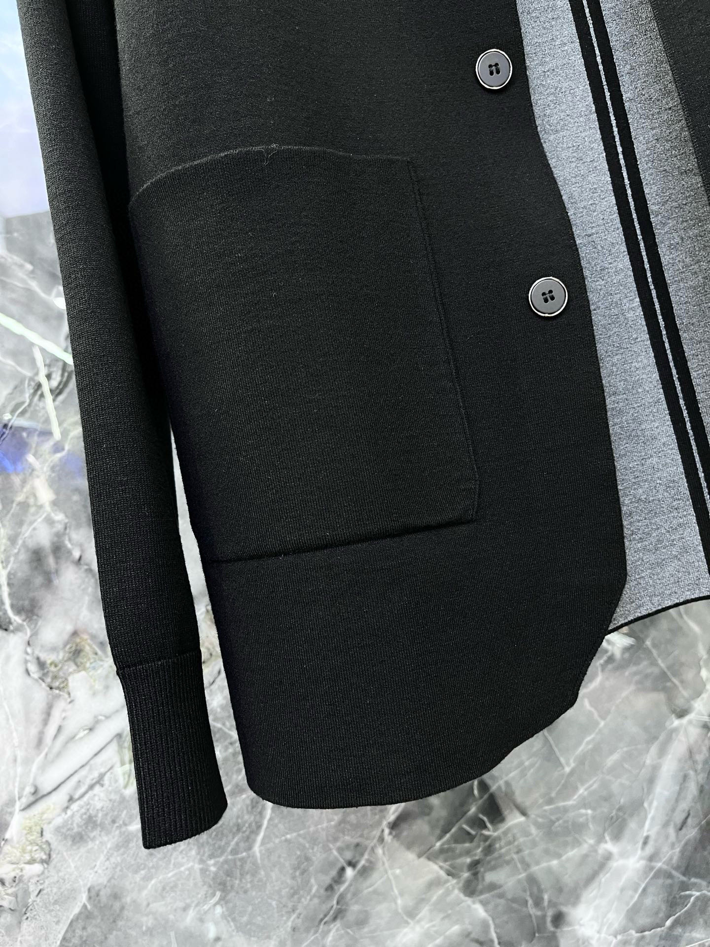 2025🔱秋冬最新款式⚜️【正常收身版型】定制52Ss双纱精纺绢丝绒面料独家首发🏆现货供应📣码数M-4X