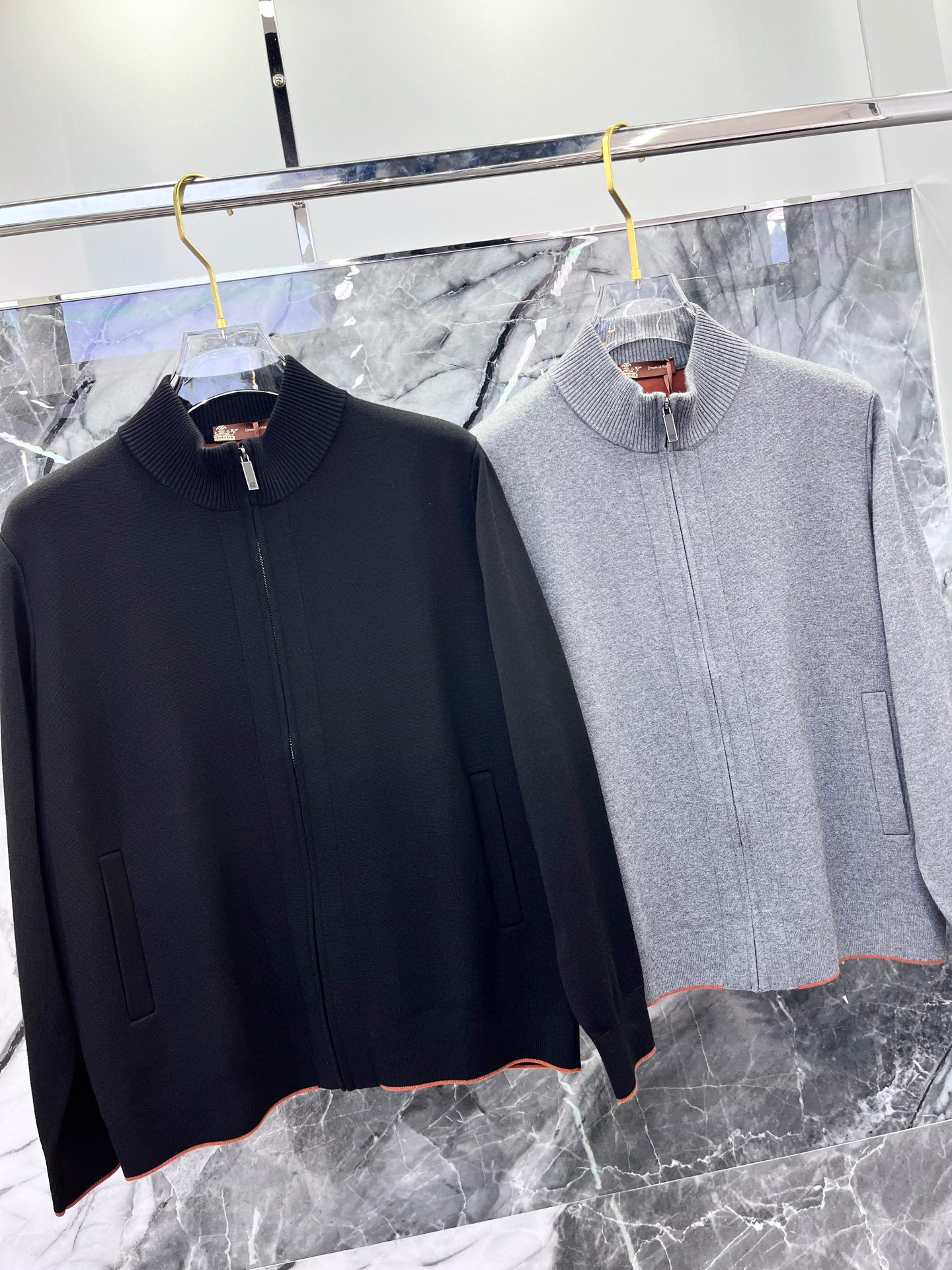 2025🔱秋冬最新款式⚜️【正常收身版型】定制52Ss双纱精纺绢丝绒面料独家首发🏆现货供应📣码数M-4X