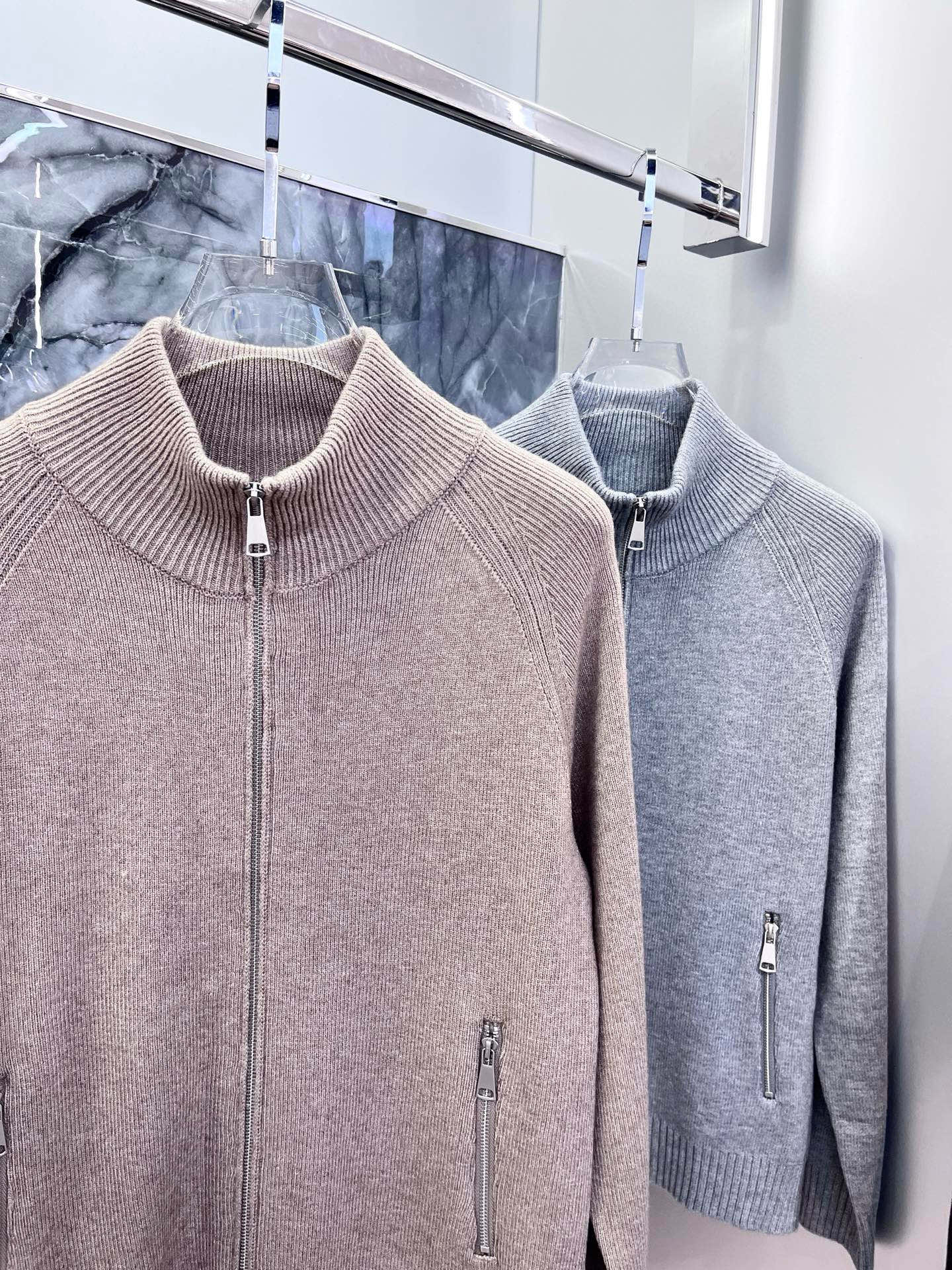 2025🔱秋冬最新款式⚜️【正常收身版型】定制32Ss双股山羊绒绵羊毛混纺面料独家首发🏆现货供应📣码数M