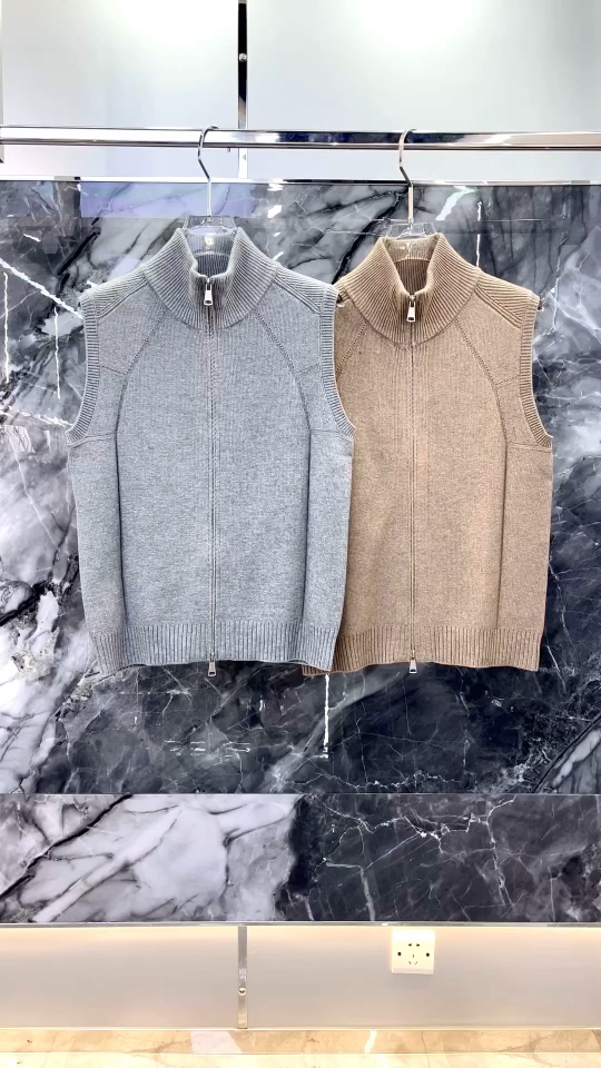 2025🔱秋冬最新款式⚜️【正常收身版型】定制32Ss双股山羊绒绵羊毛混纺面料独家首发🏆现货供应📣码数M