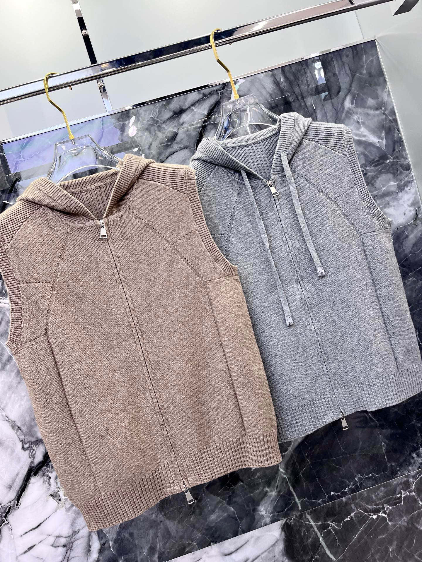 2025🔱秋冬最新款式⚜️【正常收身版型】定制32Ss双股山羊绒绵羊毛混纺面料独家首发🏆现货供应📣码数M