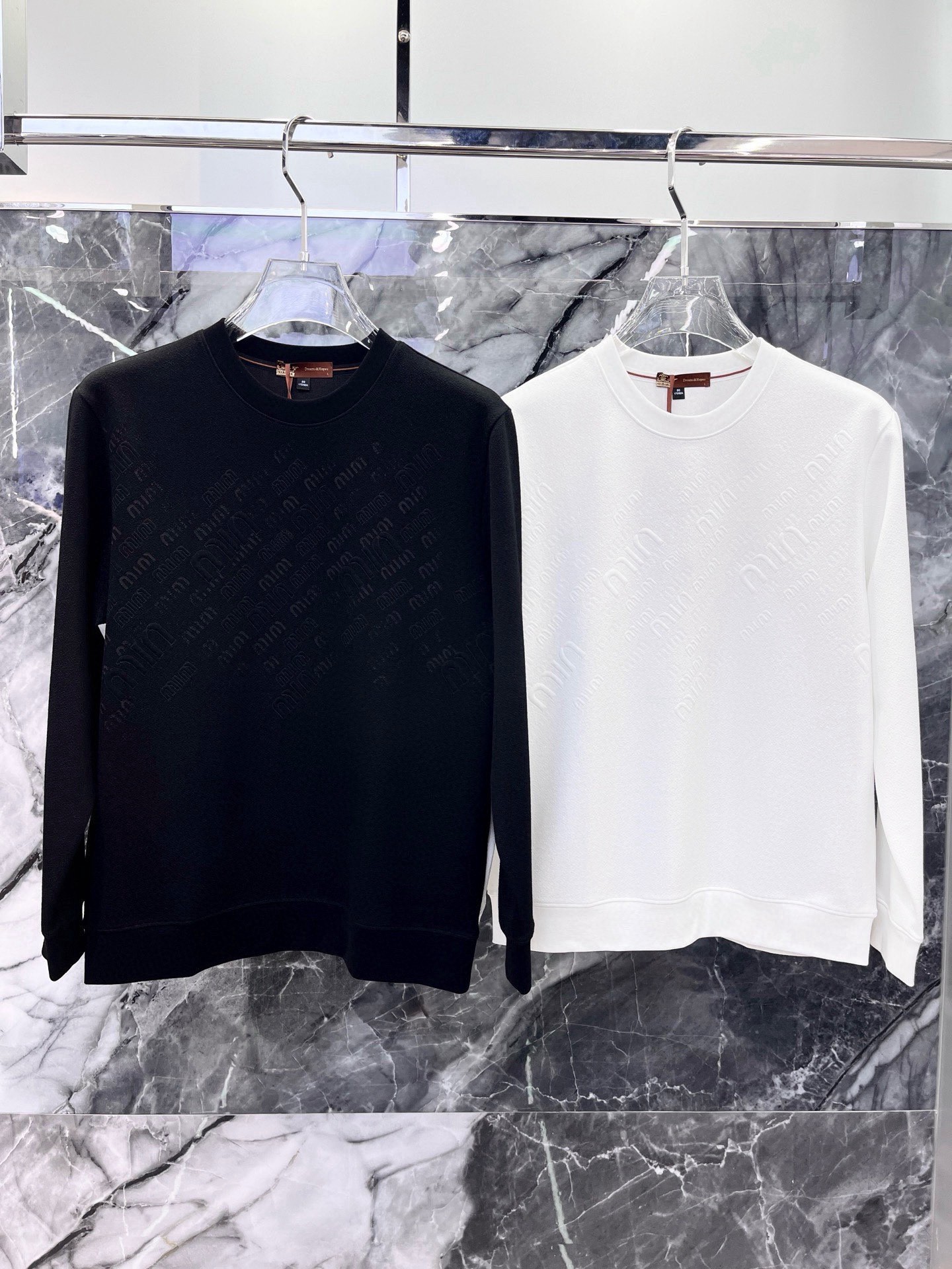 2025🔱秋冬最新款式⚜️【正常收身版型】定制定位夹丝提花空气层面料独家首发🏆现货供应📣码数M-4XL