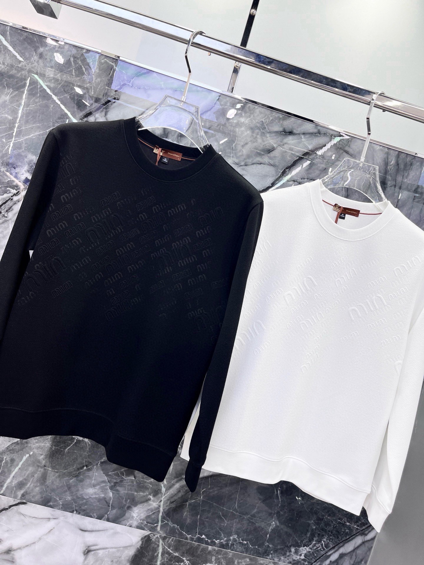 2025🔱秋冬最新款式⚜️【正常收身版型】定制定位夹丝提花空气层面料独家首发🏆现货供应📣码数M-4XL