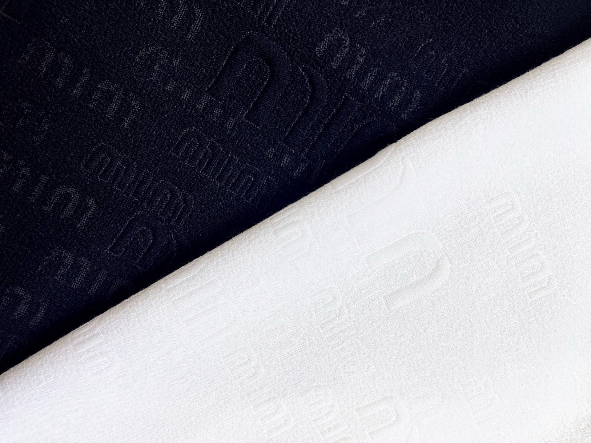 2025🔱秋冬最新款式⚜️【正常收身版型】定制定位夹丝提花空气层面料独家首发🏆现货供应📣码数M-4XL