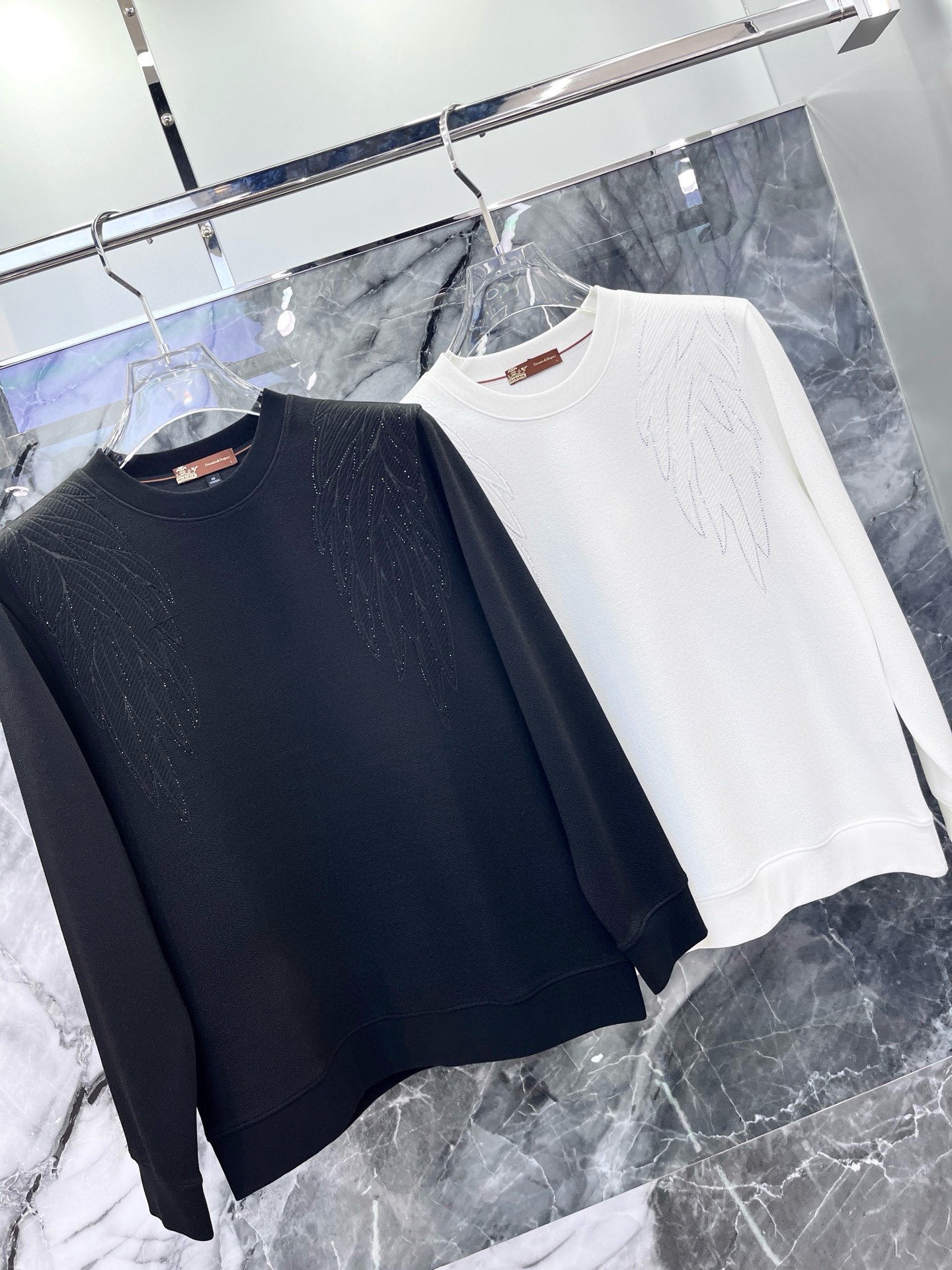 2025🔱秋冬最新款式⚜️【正常收身版型】定制定位夹丝提花空气层面料独家首发🏆现货供应📣码数M-4XL