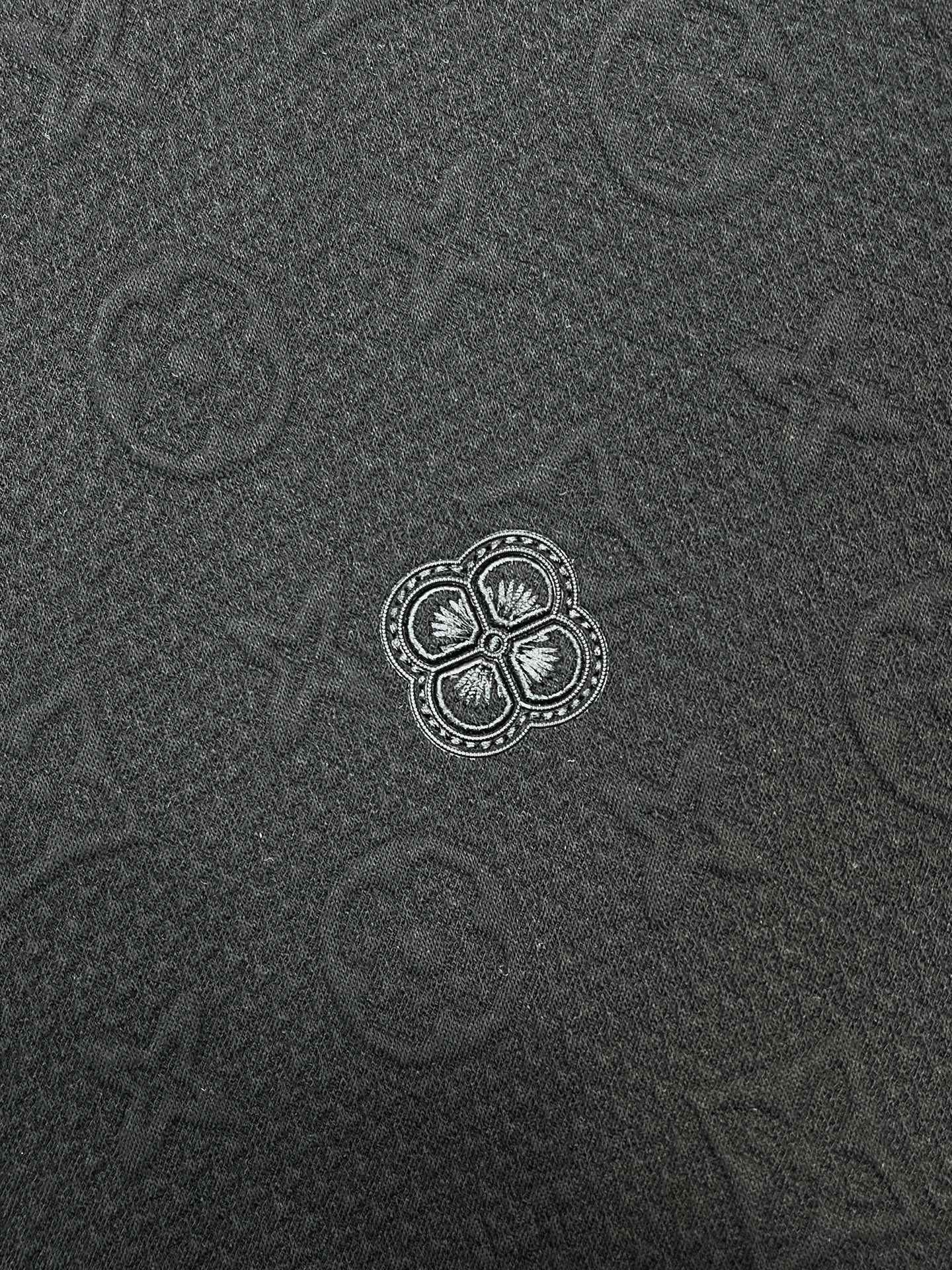 2025🔱秋冬最新款式⚜️【正常收身版型】定制定位夹丝提花空气层面料独家首发🏆现货供应📣码数M-4XL