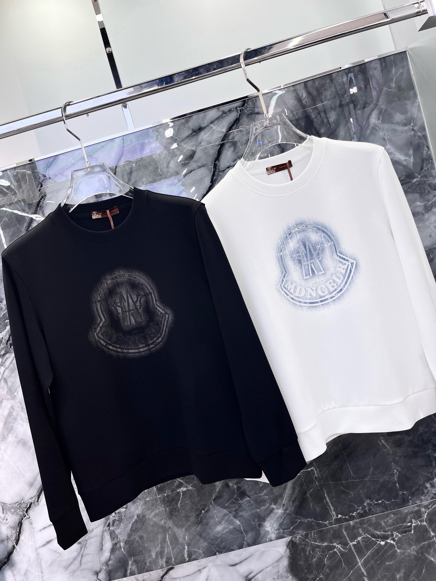 2025🔱秋冬最新款式⚜️【正常收身版型】定制高密织莫代尔空气层面料独家首发🏆现货供应📣码数M-4XL