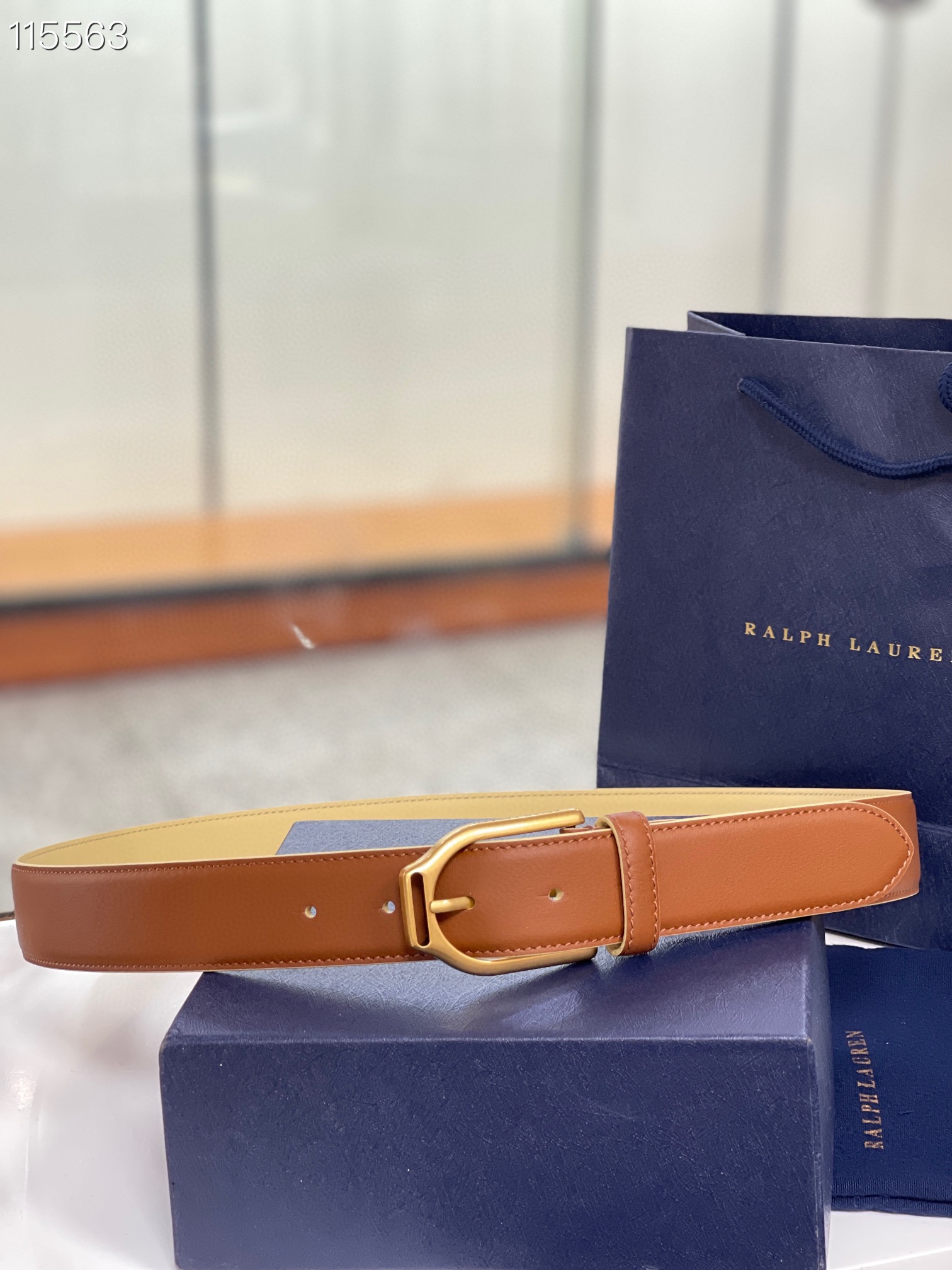  Ralph Lauren/拉夫劳伦 24年新款 这款腰带采用双面进口头层牛皮 做工细致 搭配原版精致纯