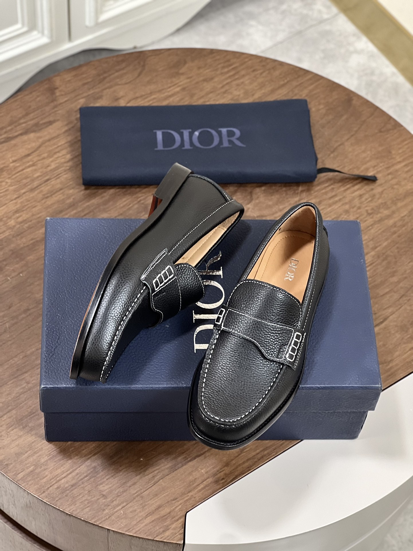 Dior Granville 男士樂福鞋 - シティスタイルに最適なエレガンス
