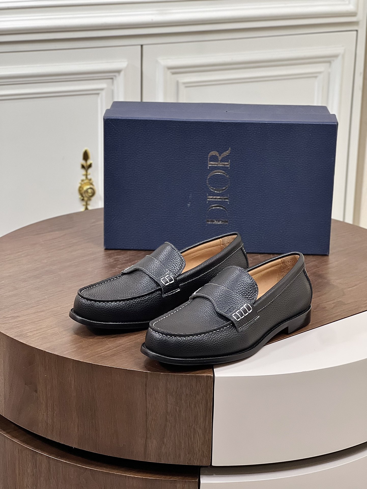 Dior Granville 男士樂福鞋 - シティスタイルに最適なエレガンス