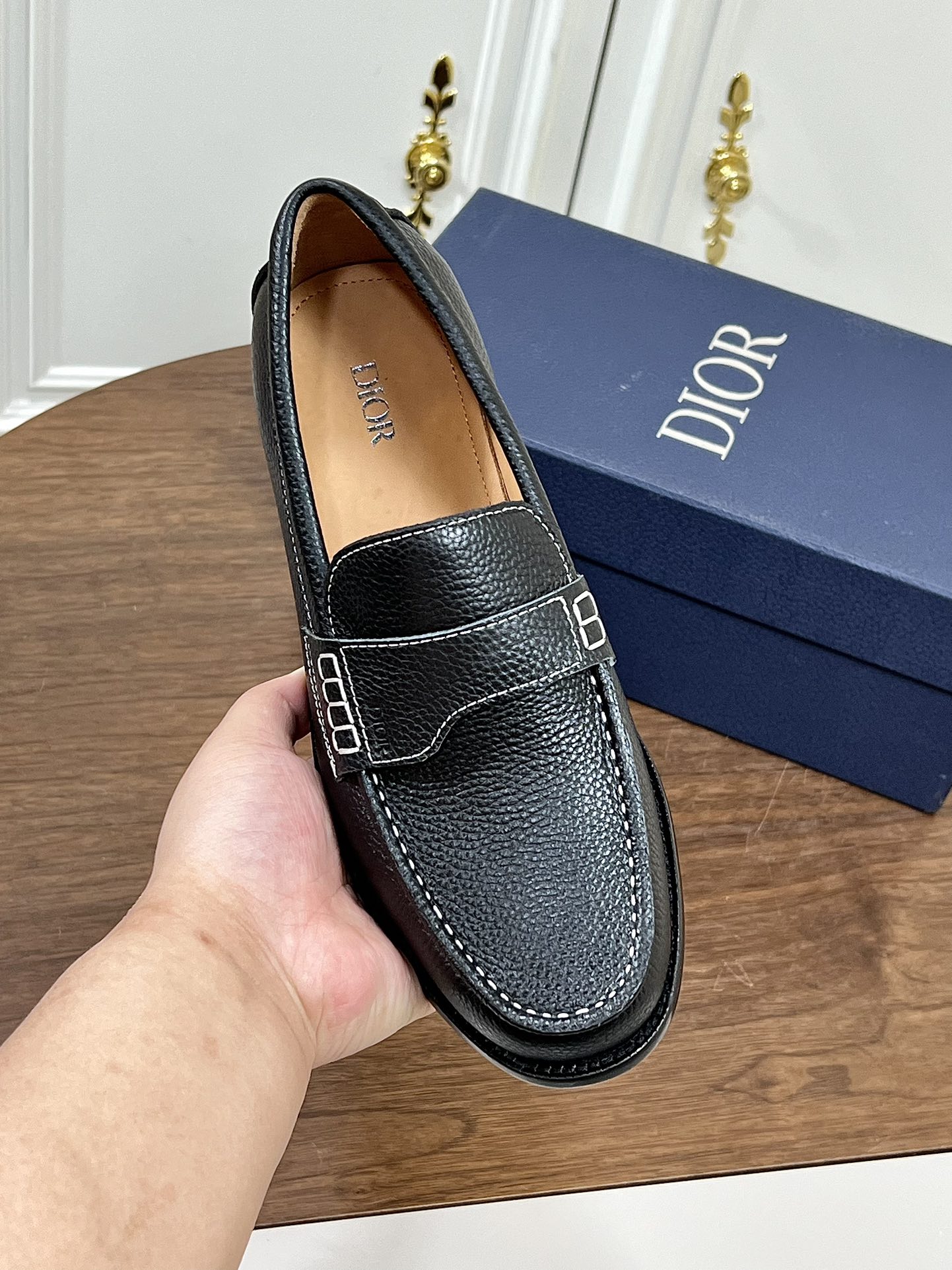 Dior Granville 男士樂福鞋 - シティスタイルに最適なエレガンス