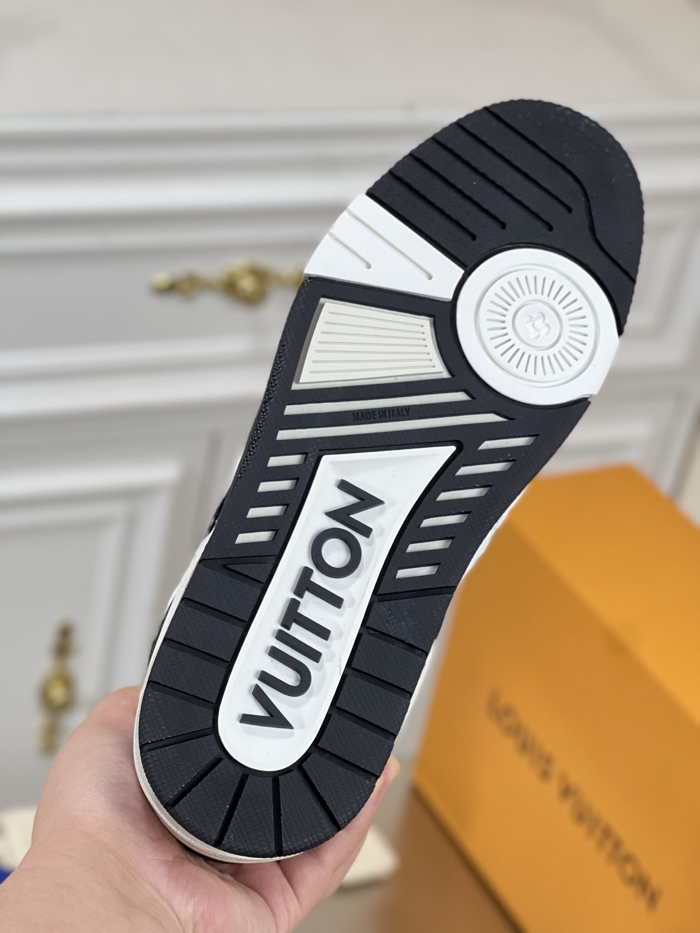 Loui*V  运动鞋运动鞋,lv,男,鞋 9