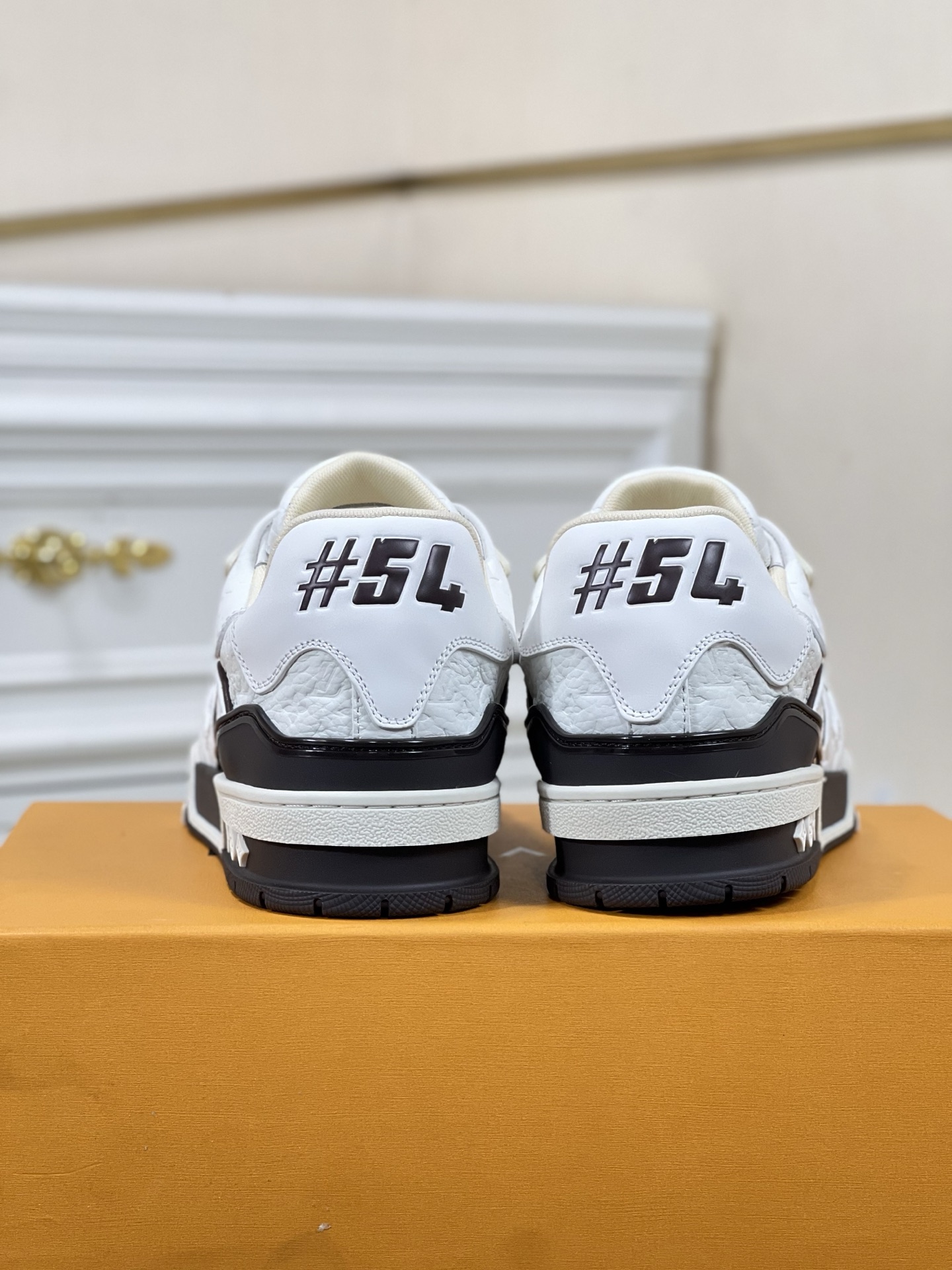 Loui*V  运动鞋运动鞋,lv,男,鞋 8