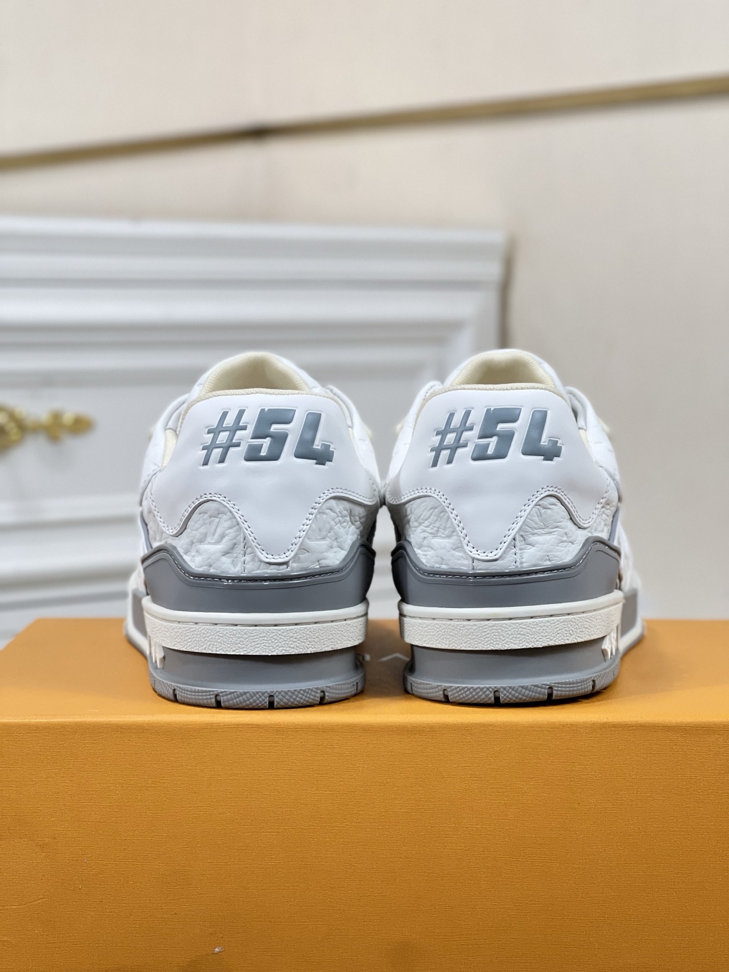 Loui*V  运动鞋运动鞋,lv,男,鞋 8