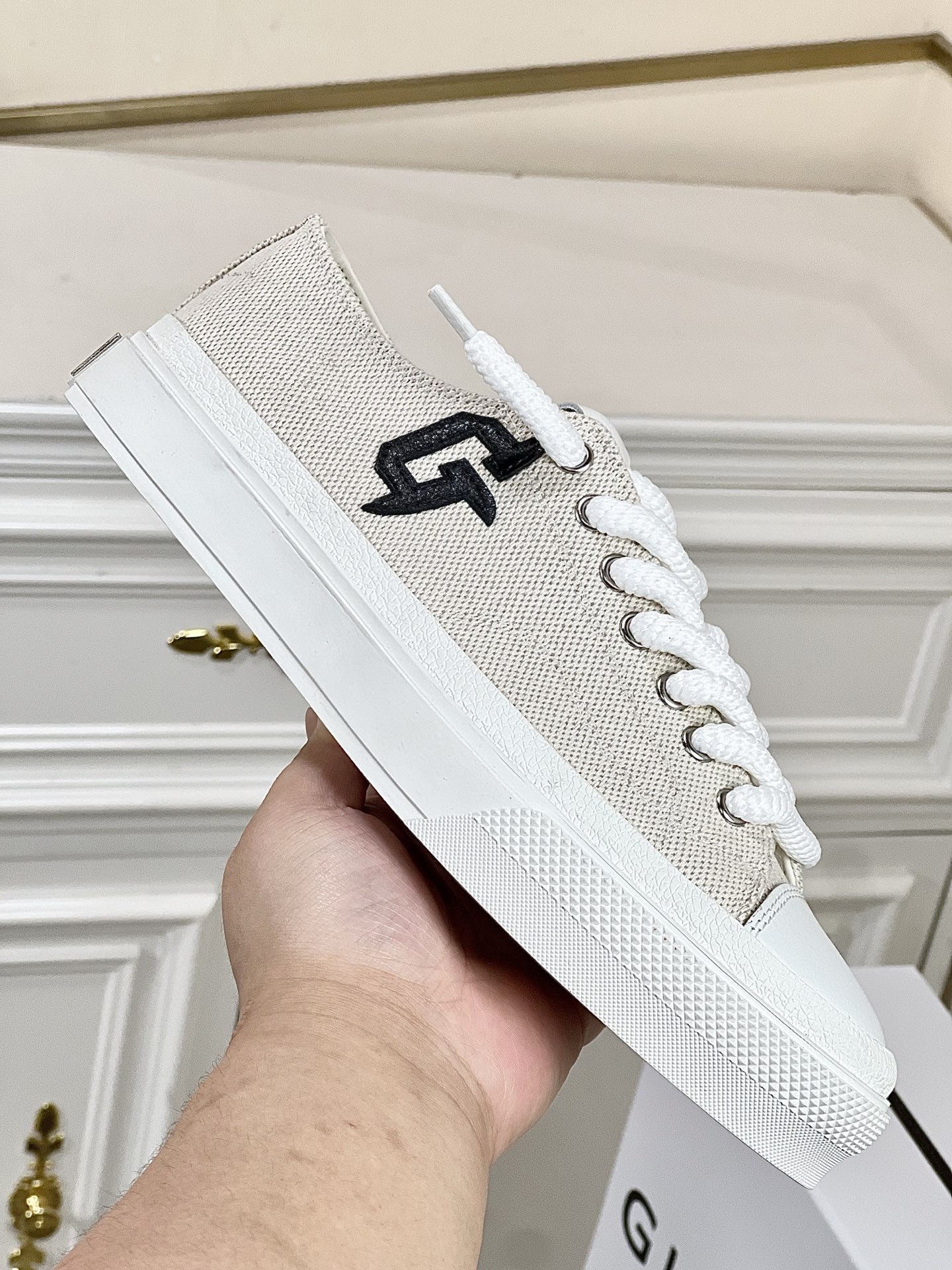 Givenchy City系列 高帮运动鞋运动鞋,鞋,givenchy 5