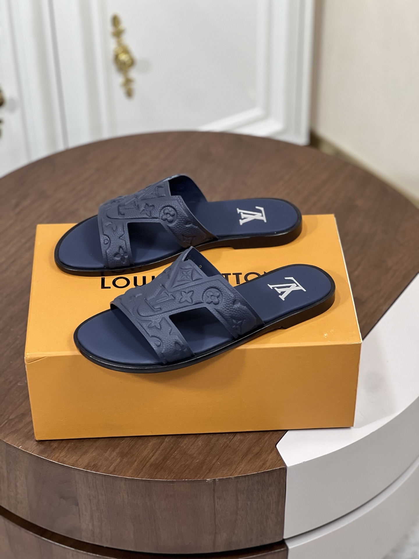 Louis Vuitton  凉拖lv,鞋 2