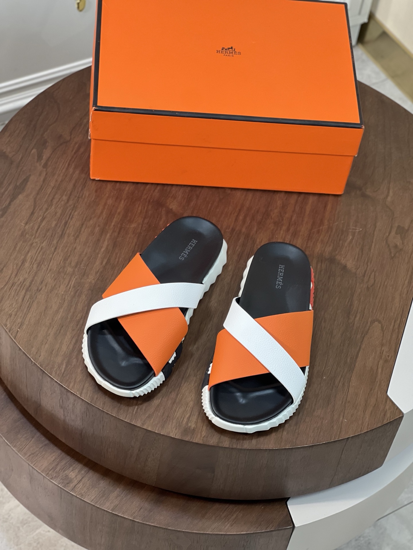 Herme*H家Infra男士凉鞋拖鞋-原版复刻
购入原版一比一打造，...