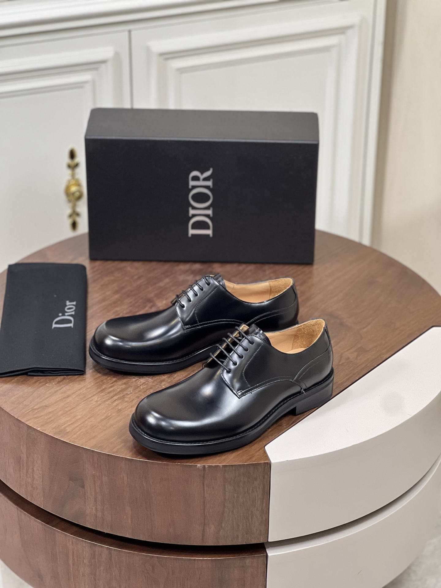 Dio*迪奥 Carlo 男士商务德比鞋出货
莞产顶级精品，独家现...