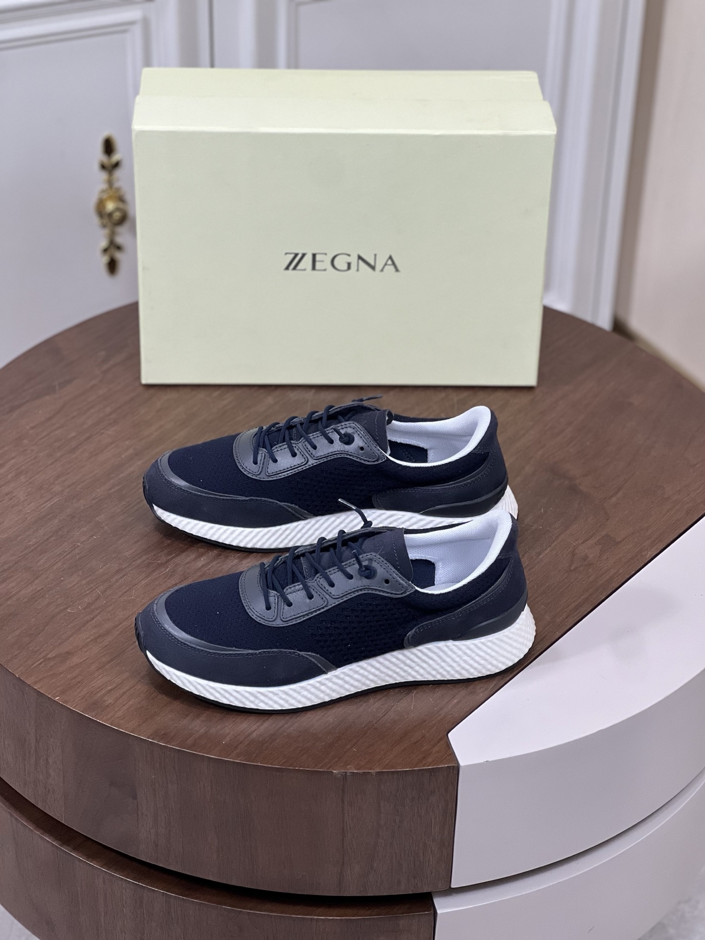 ZZegna/杰尼亚原单更新
Piuma 在意大利语中指“羽毛”，充分...