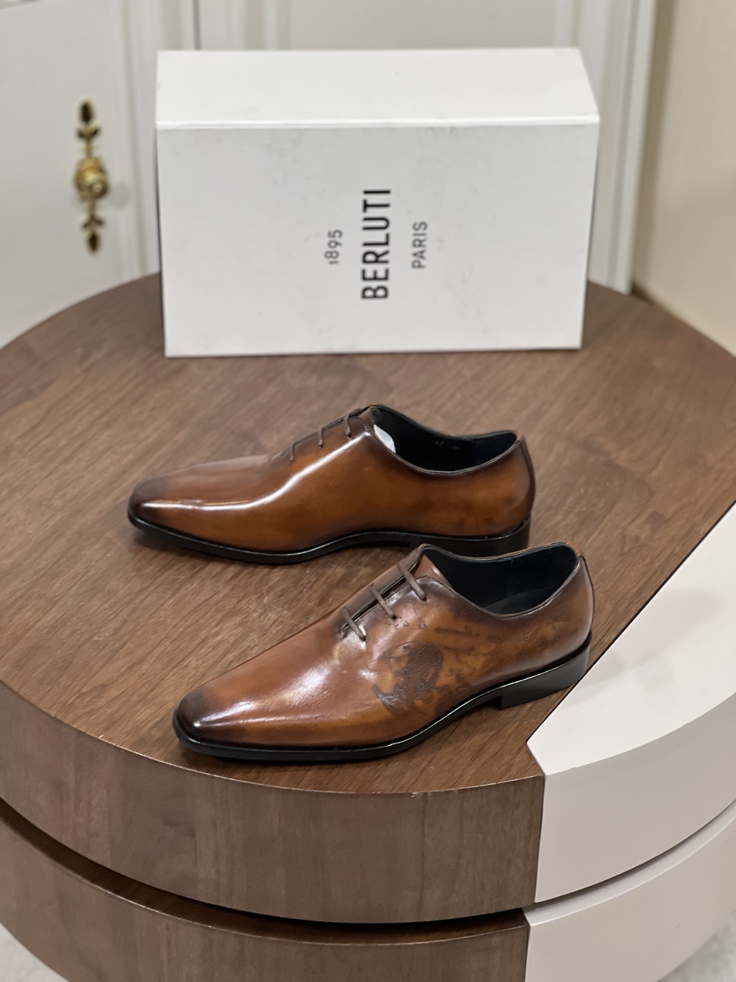 ••新款••Berlut*_ Alessandro Demesure Scritto图纹皮革牛津鞋...