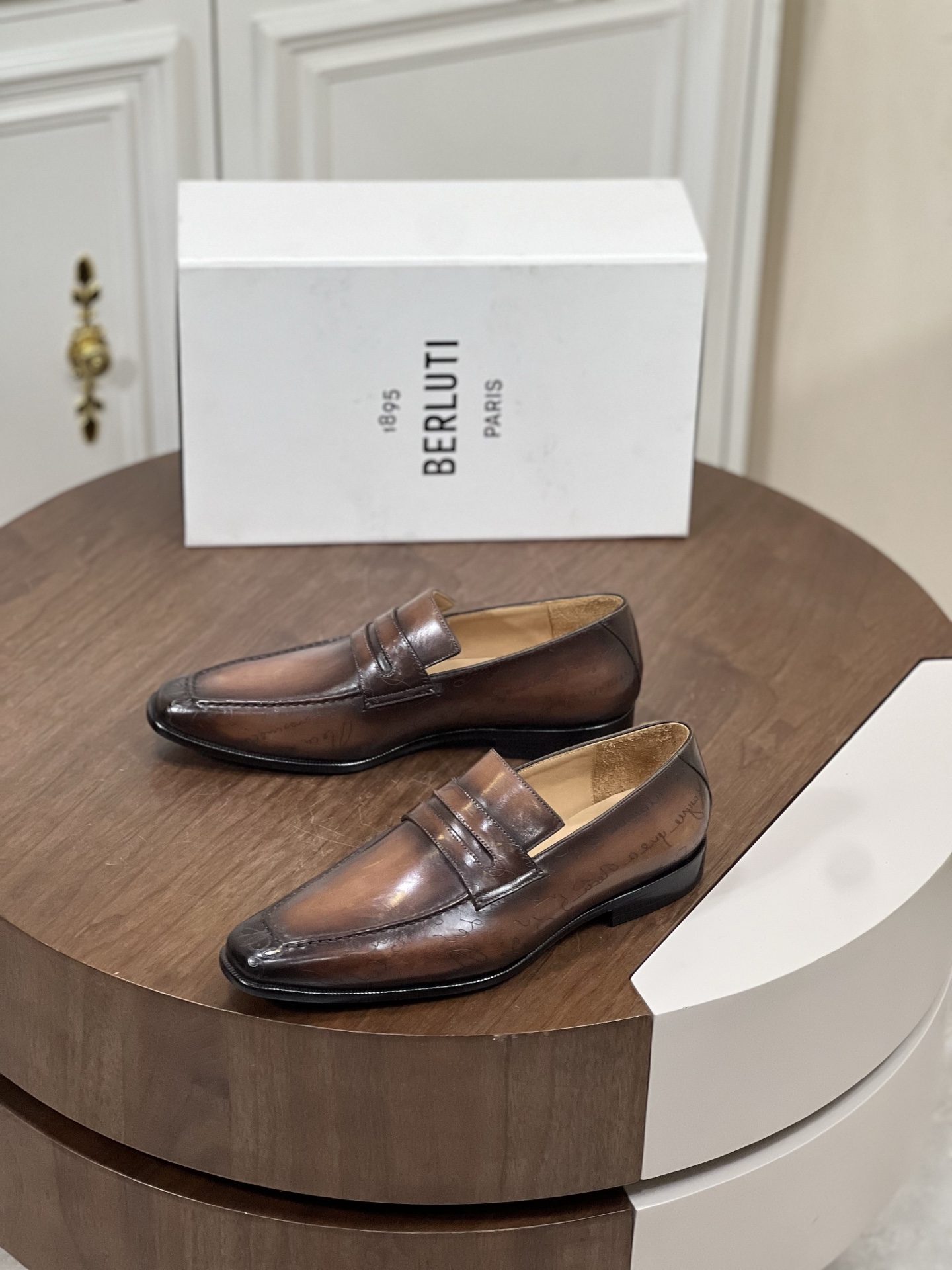 ••新款••Berlut*_ Alessandro Demesure Scritto图纹皮革牛津鞋...