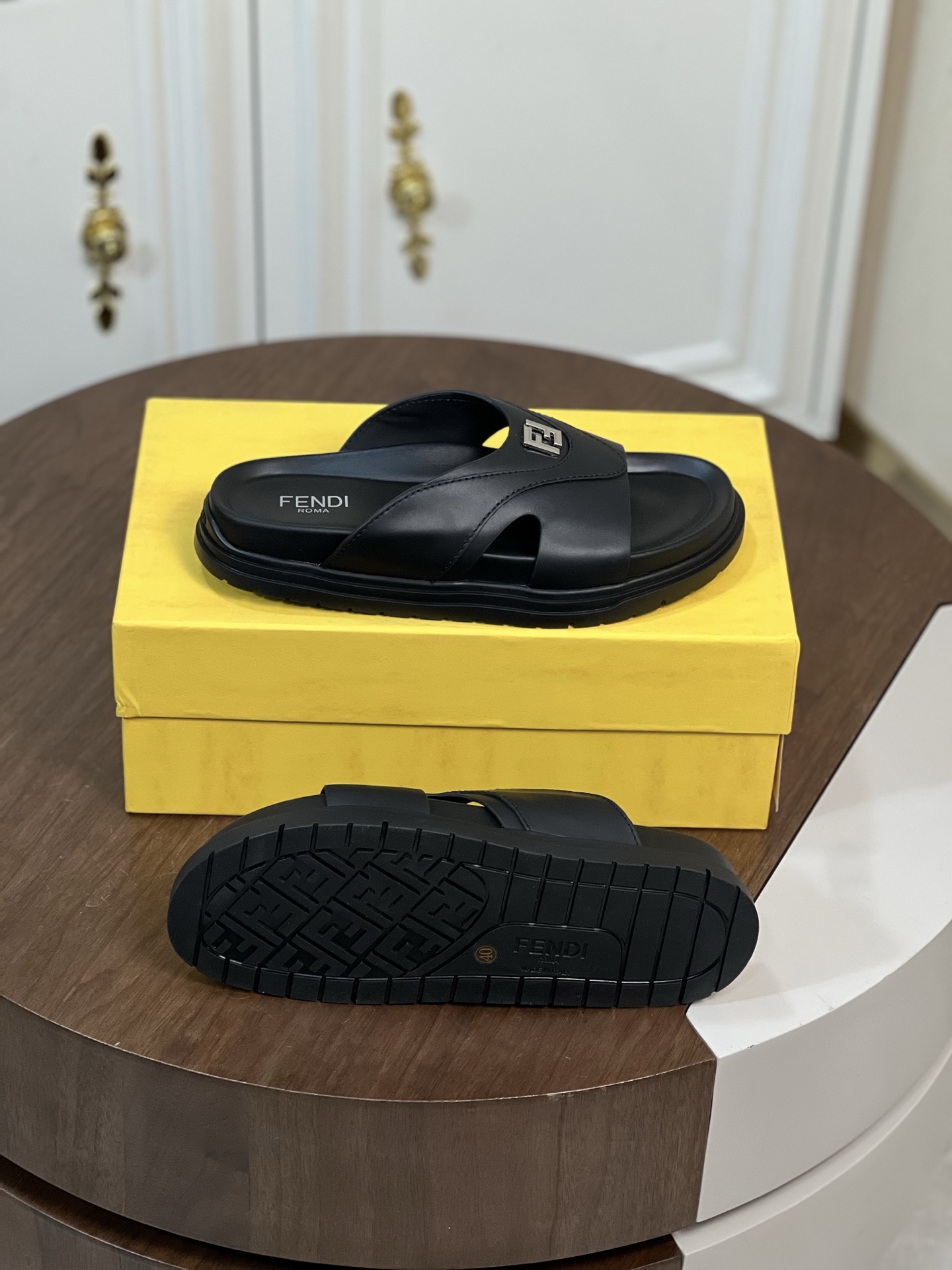 Fendi  凉鞋凉鞋,包,鞋 3