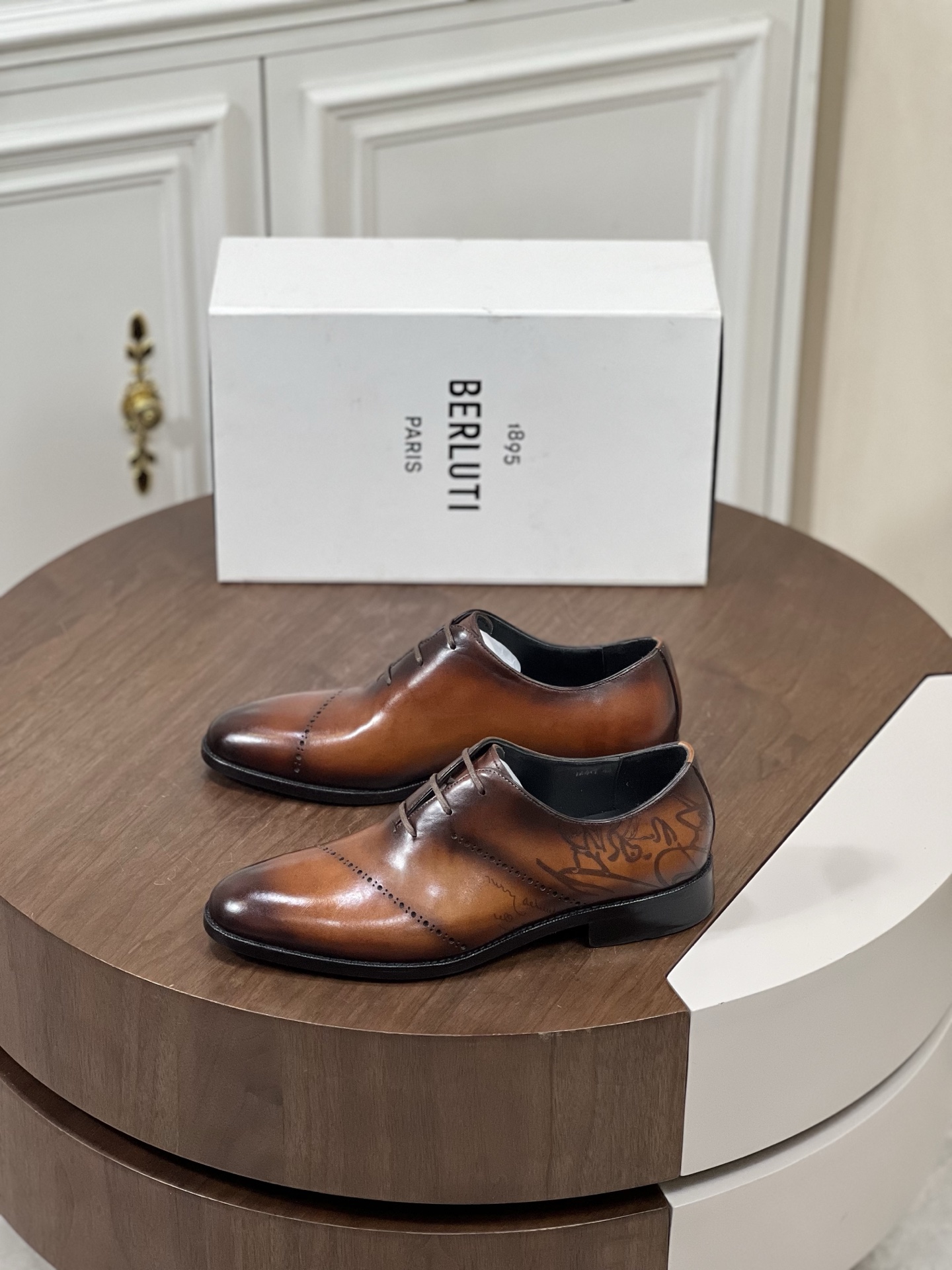 ••新款••Berlut*_ Alessandro Demesure Scritto图纹皮革牛津鞋...