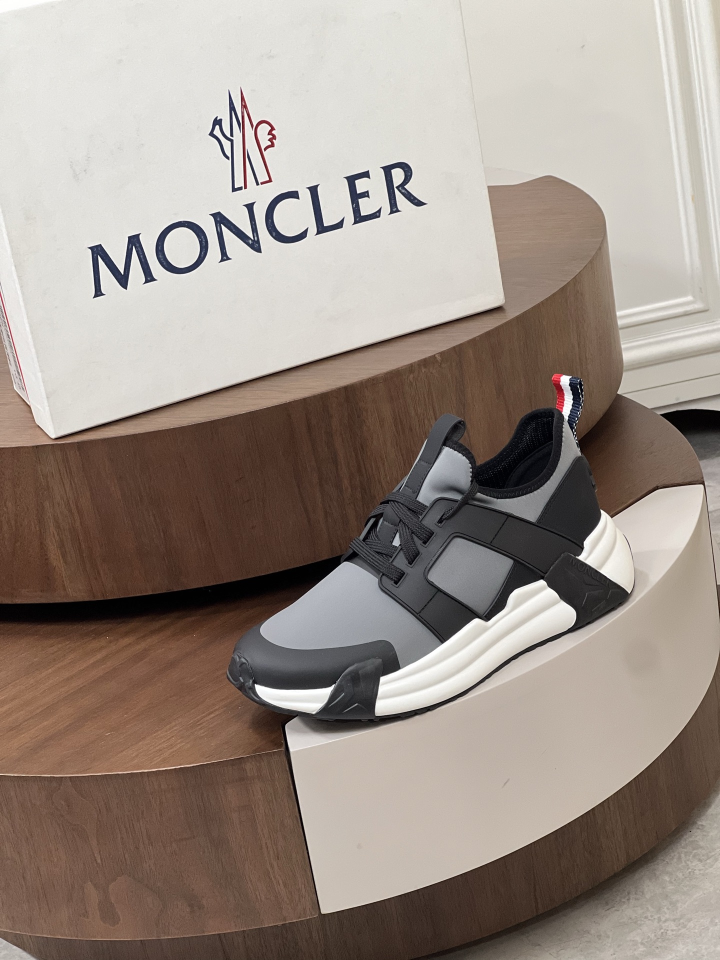 Moncler Lunarove 运动鞋运动鞋,moncler,鞋 5