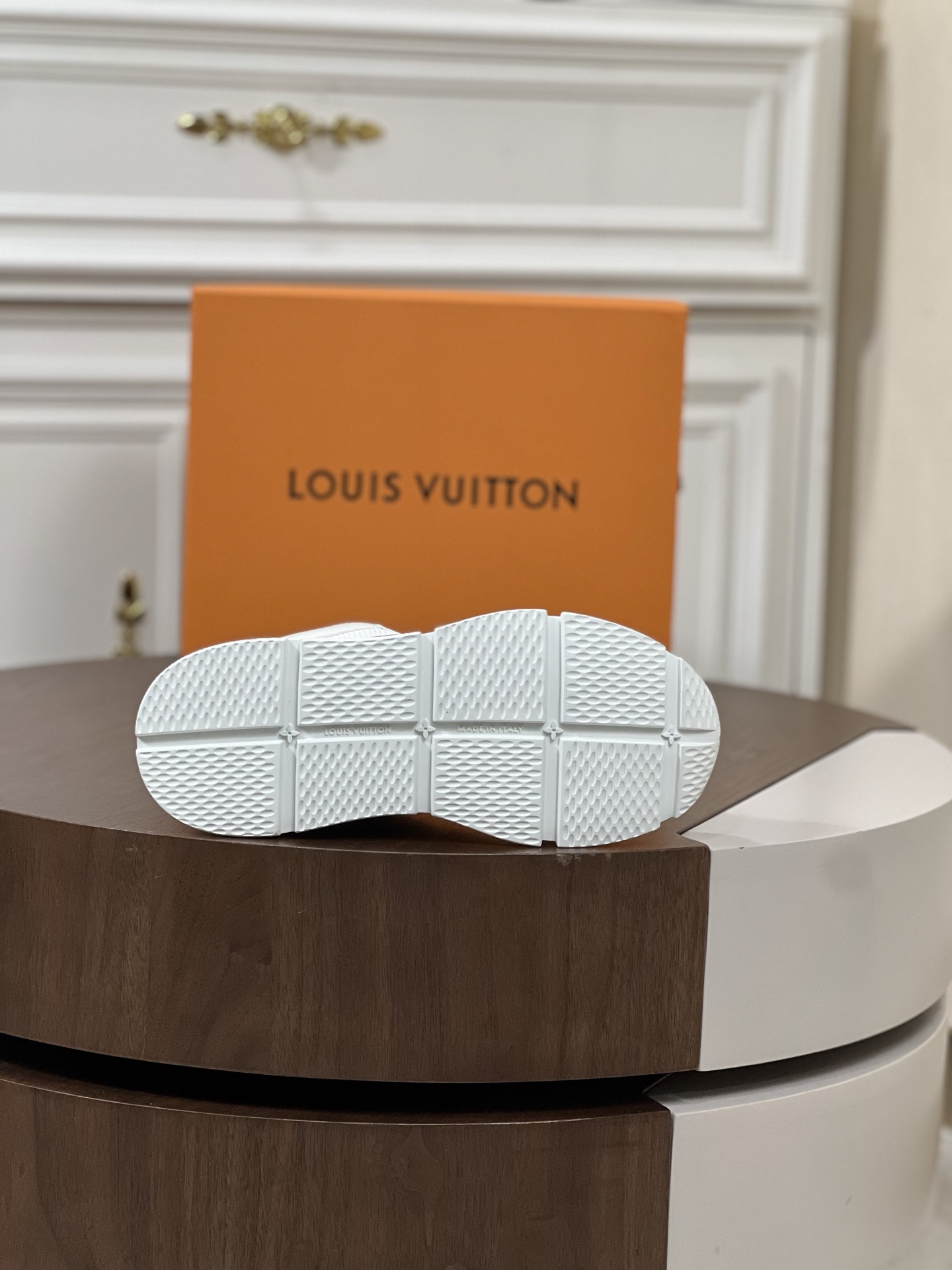 Loui*V Classic 运动鞋运动鞋,lv,男,鞋 9