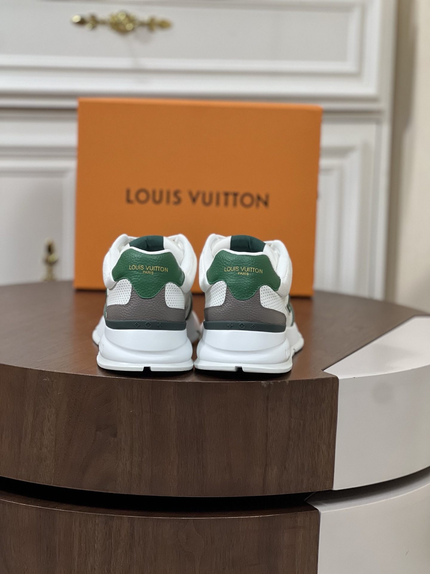 LV Classic 运动鞋运动鞋,lv,男,鞋 7 LV Classic 运动鞋运动鞋,lv,男,鞋 7