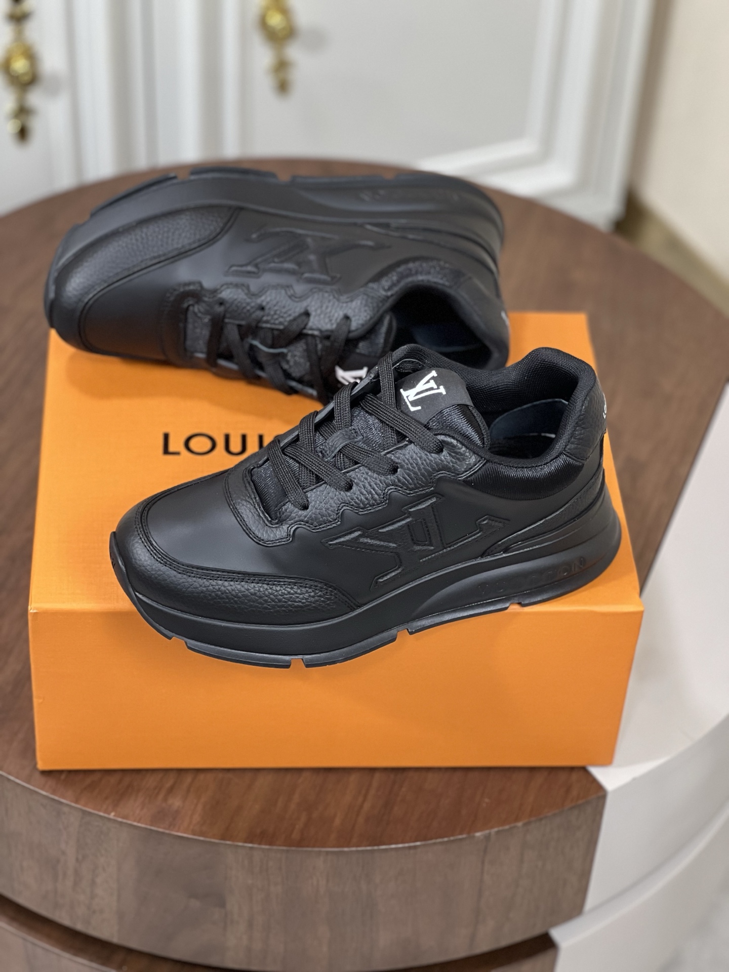 Loui*V Classic 运动鞋运动鞋,lv,男,鞋 3