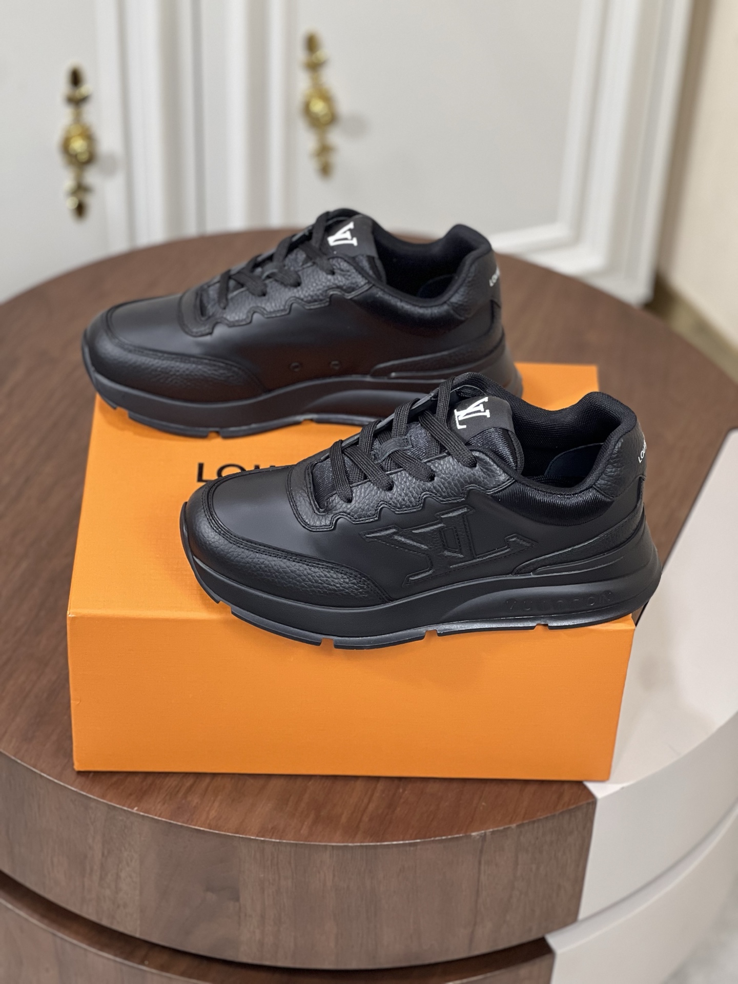 Loui*V Classic 运动鞋运动鞋,lv,男,鞋 6