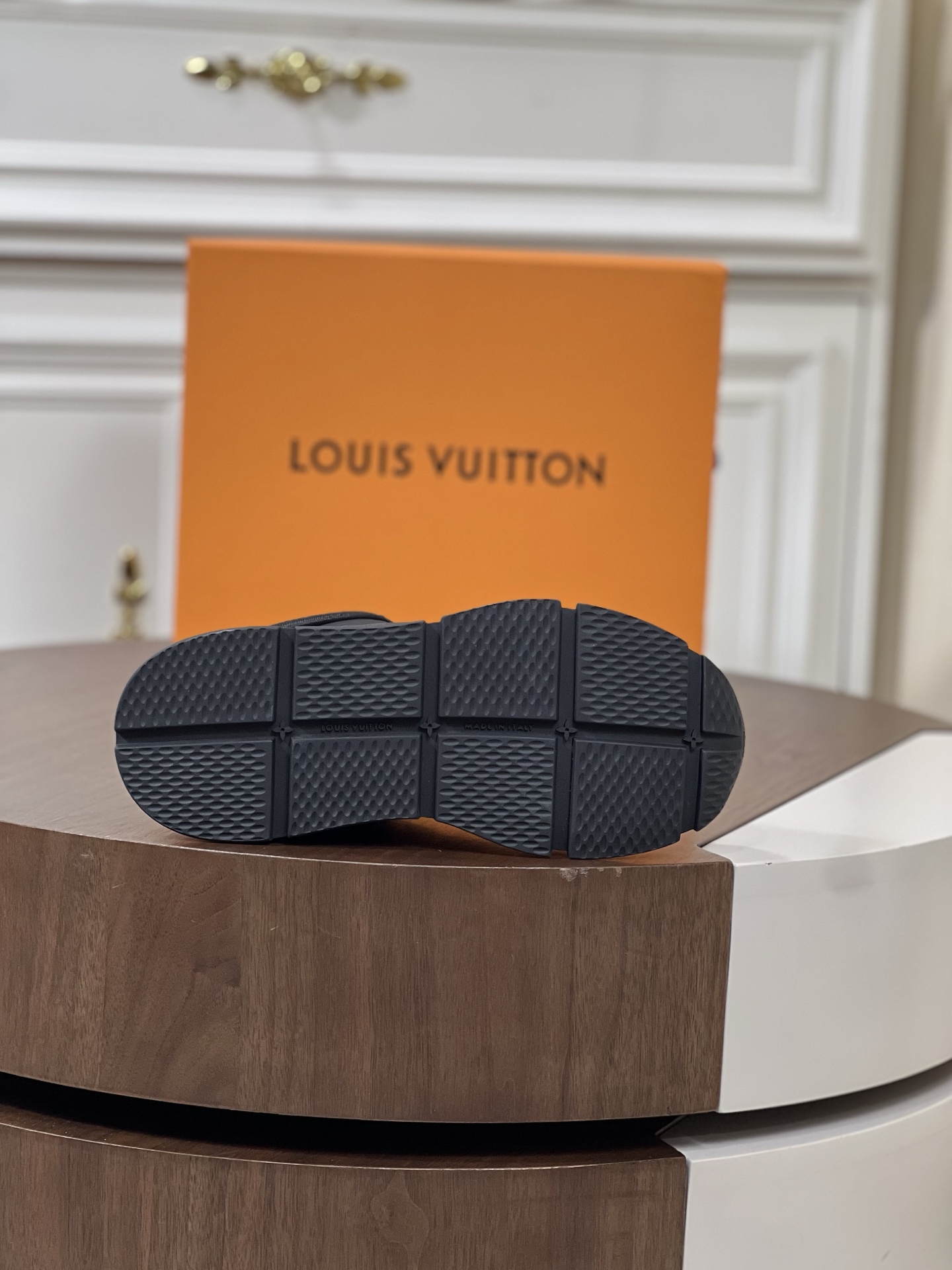 Loui*V Classic 运动鞋运动鞋,lv,男,鞋 9