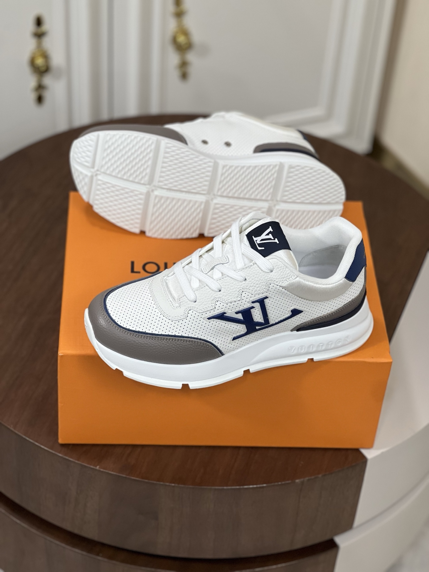 LV Classic 运动鞋运动鞋,lv,男,鞋 4