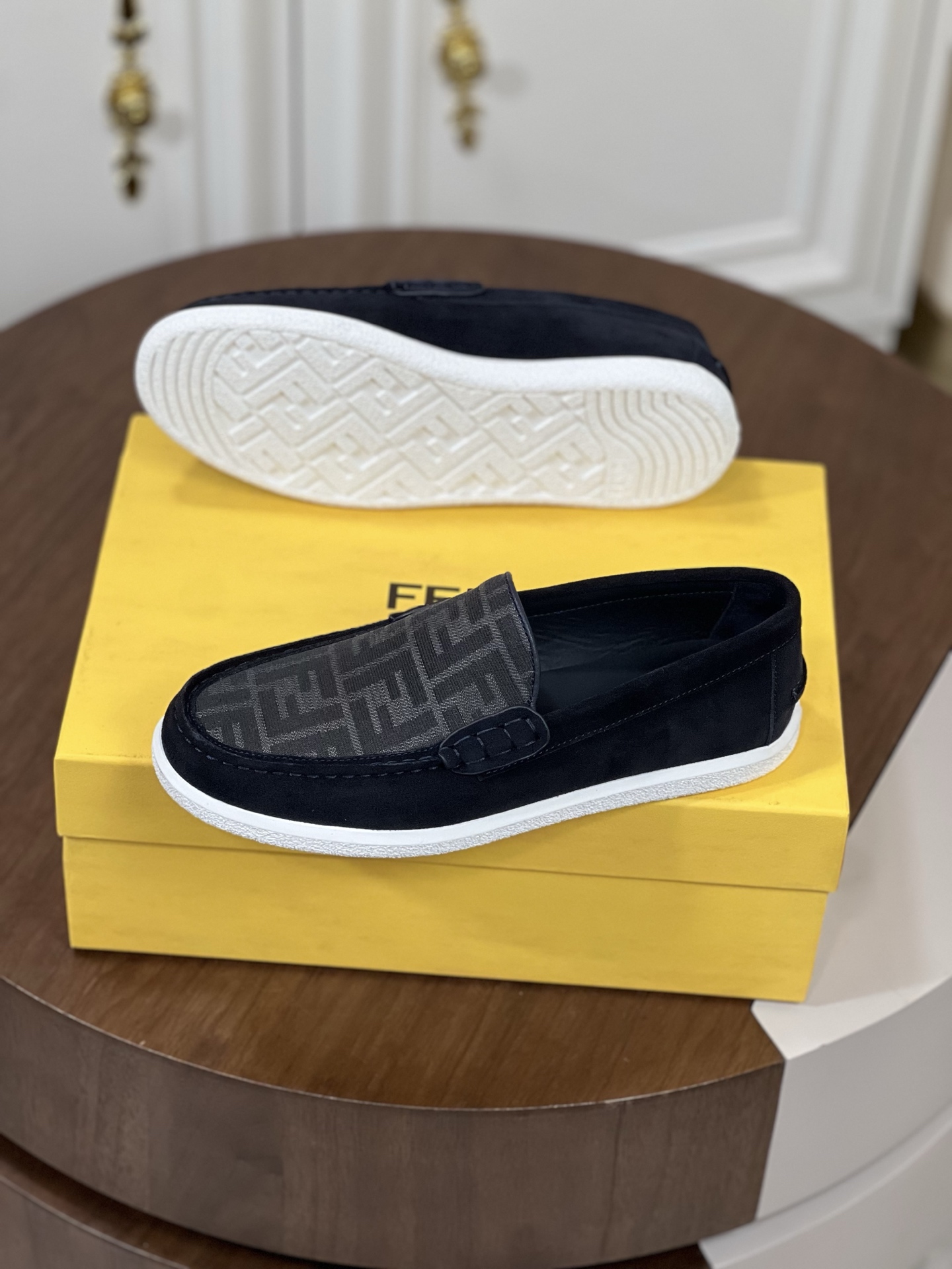 Fendi  乐福鞋鞋 4