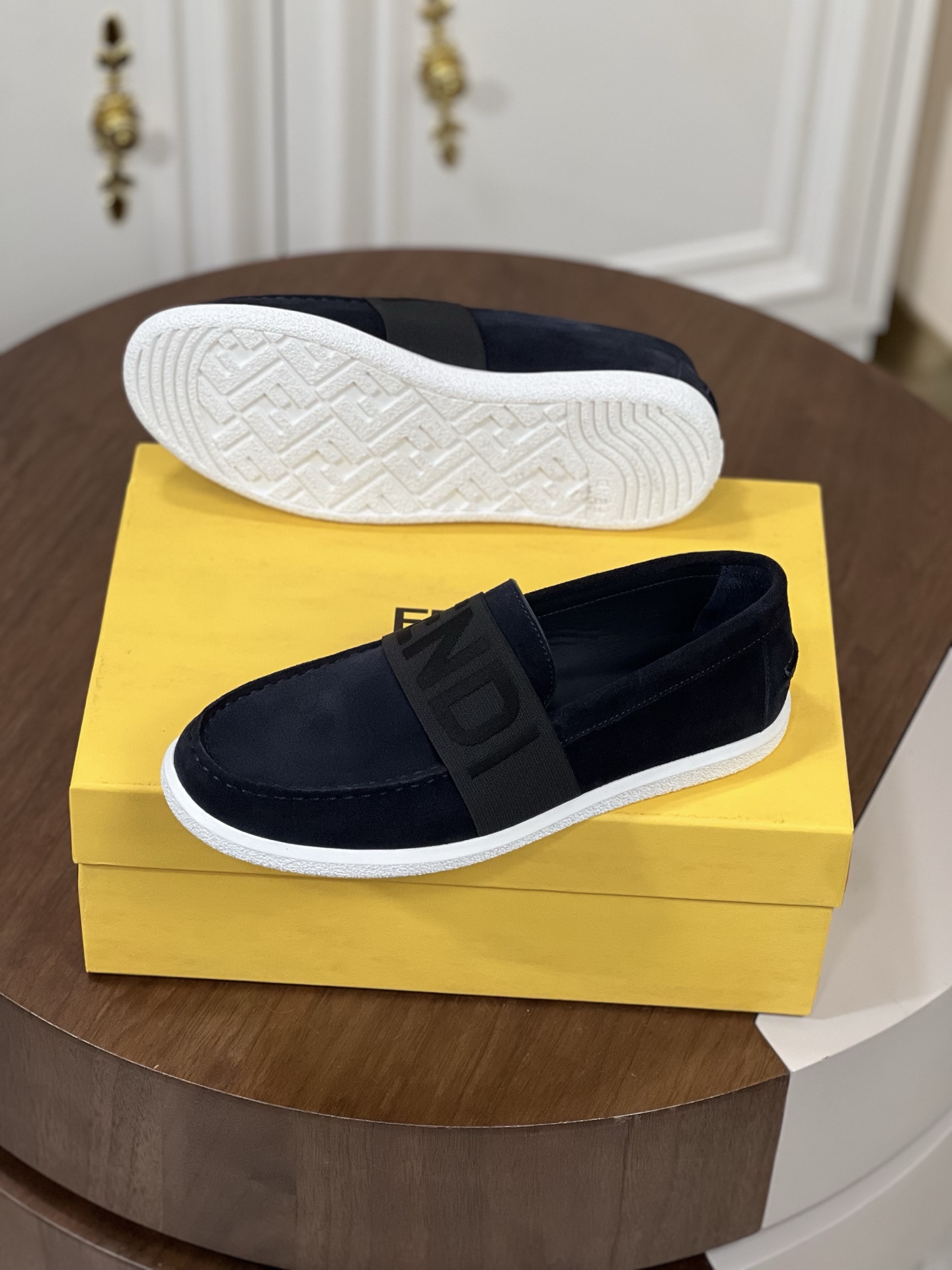 Fendi  乐福鞋鞋 4