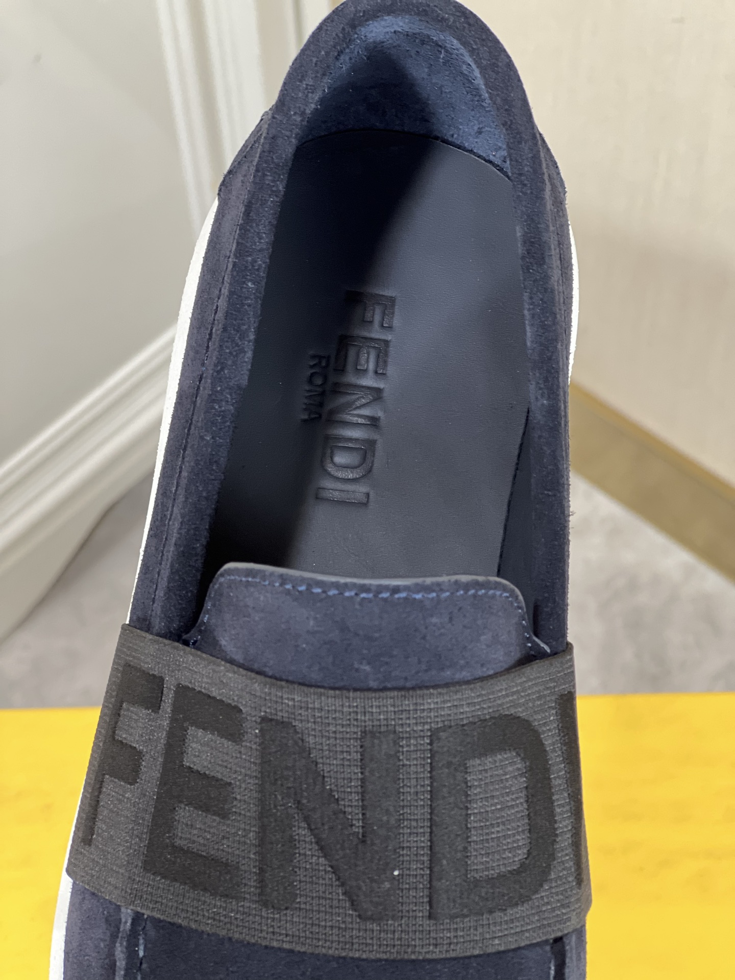 Fendi  乐福鞋鞋 8