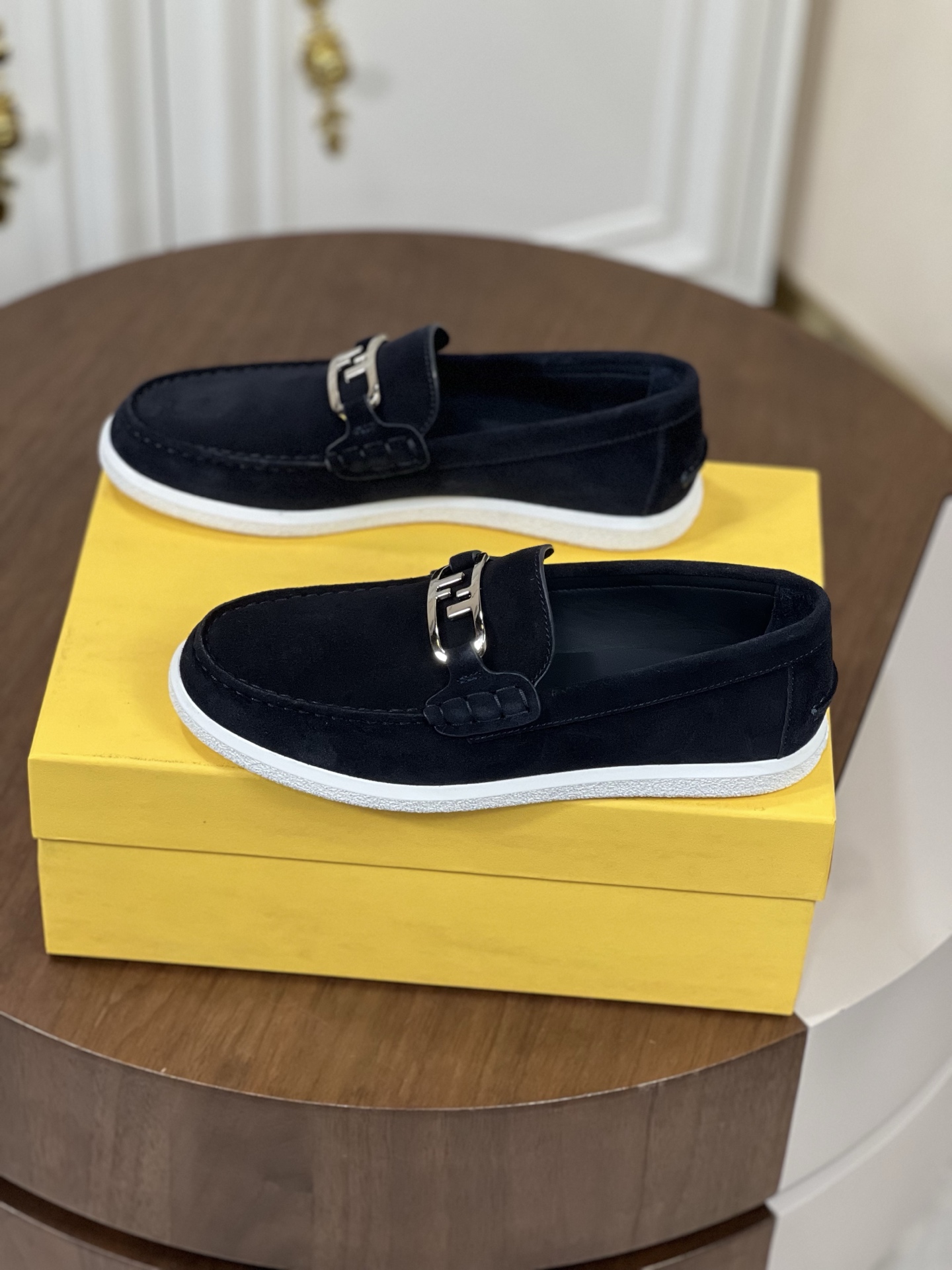 Fendi  乐福鞋鞋 6