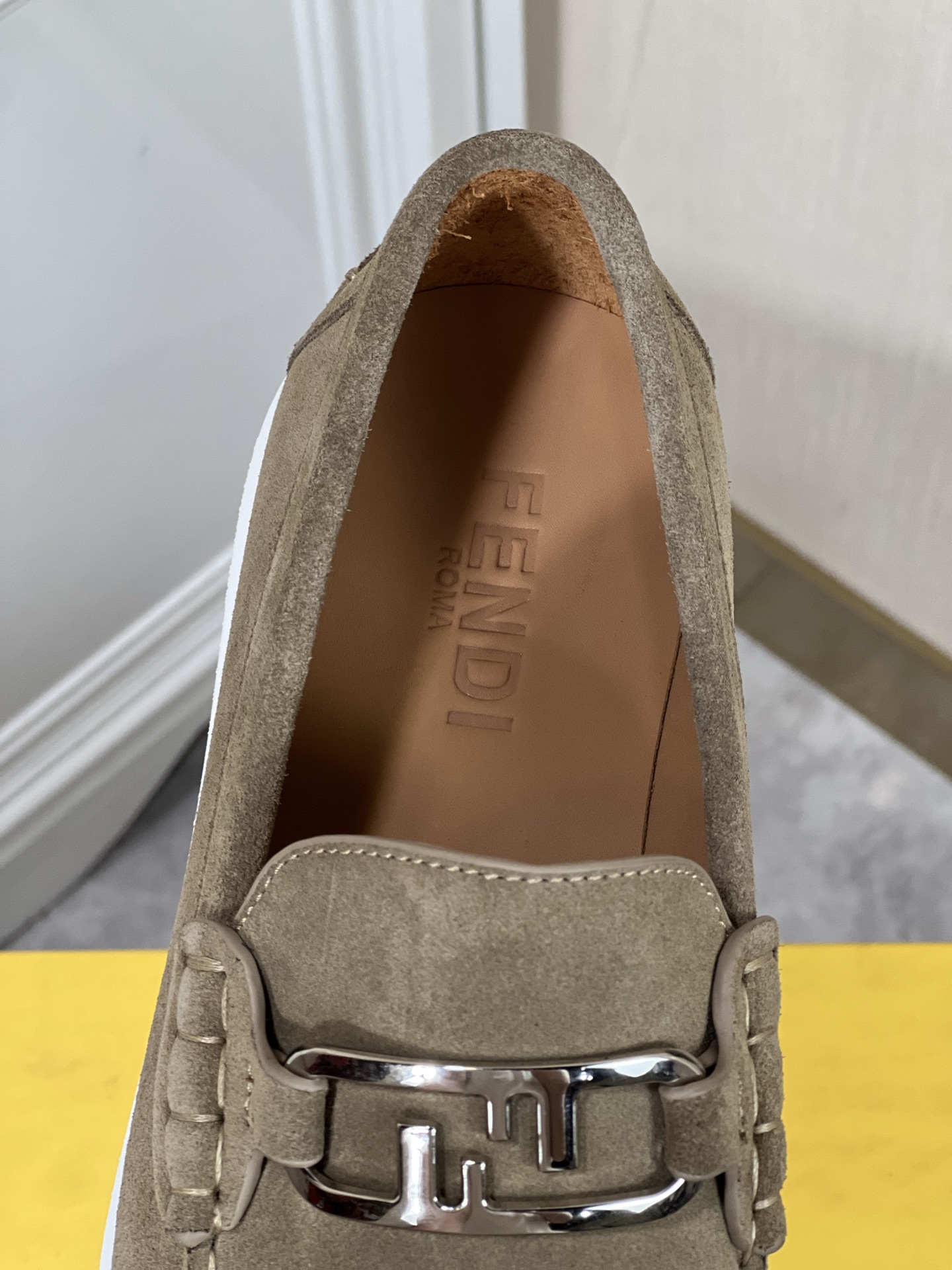 Fendi  乐福鞋鞋 8