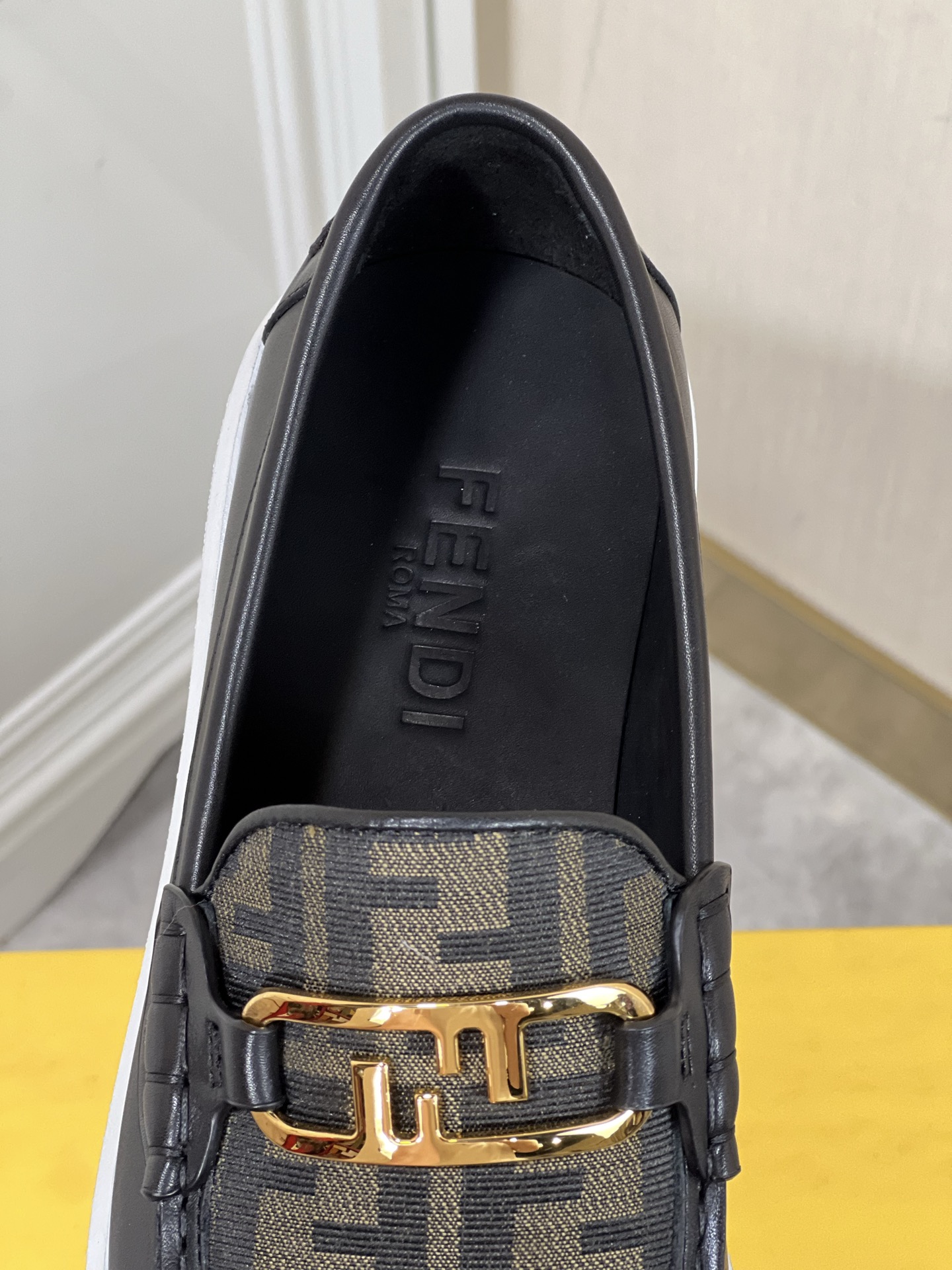 Fendi FF 乐福鞋鞋 8