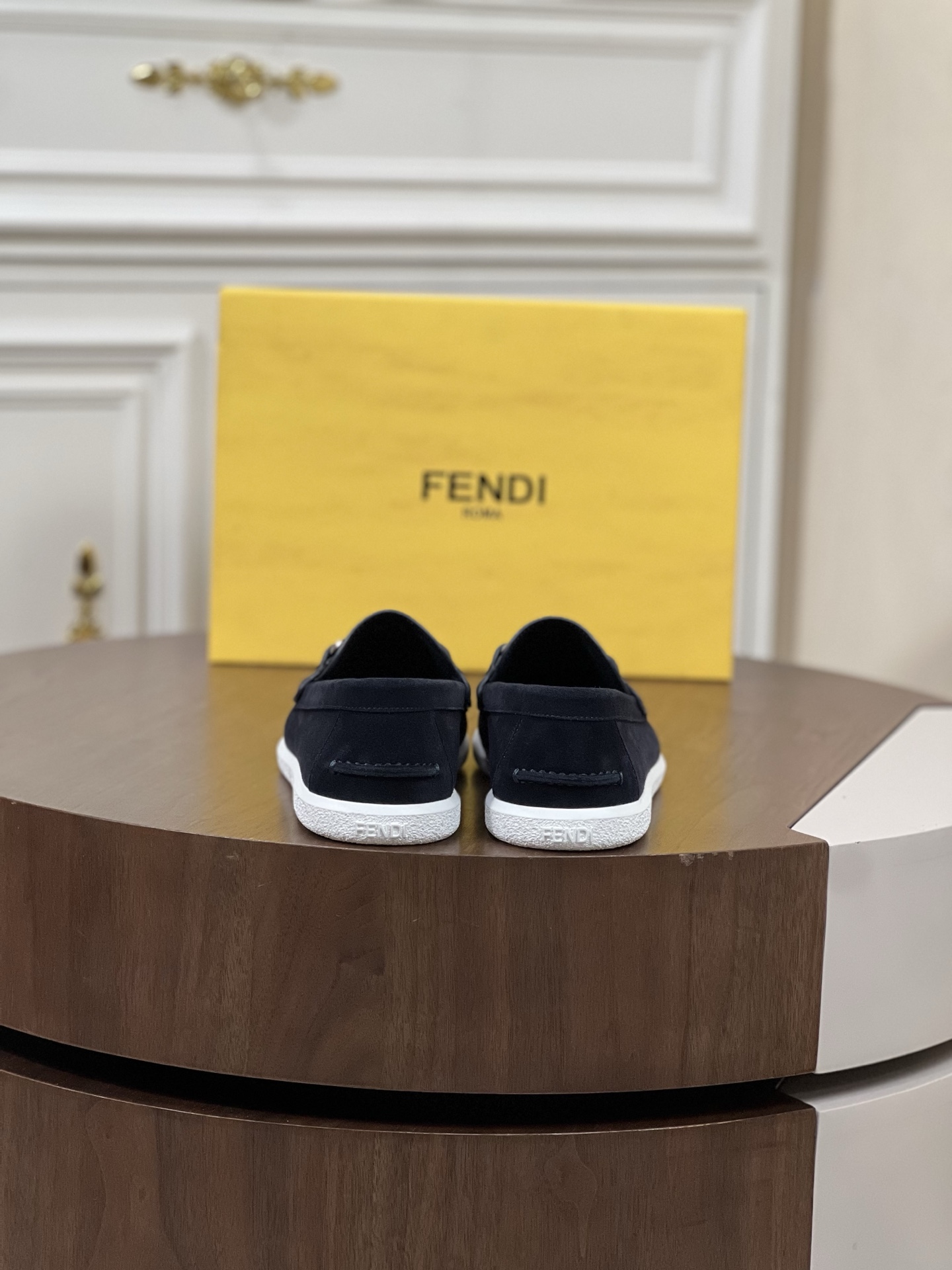 Fendi 乐福鞋鞋 8 Fendi 乐福鞋鞋 8